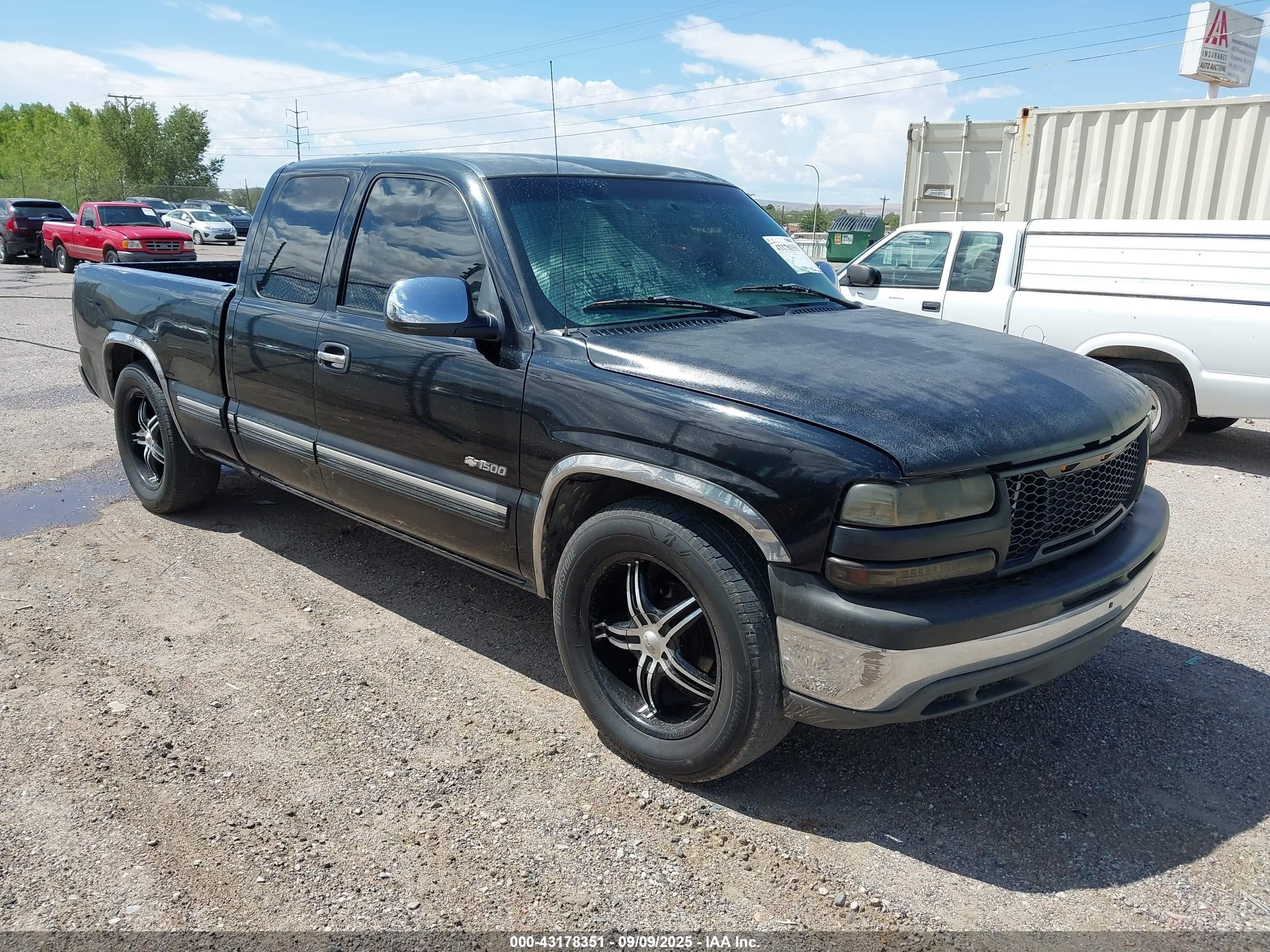 2GCEC19V621400122