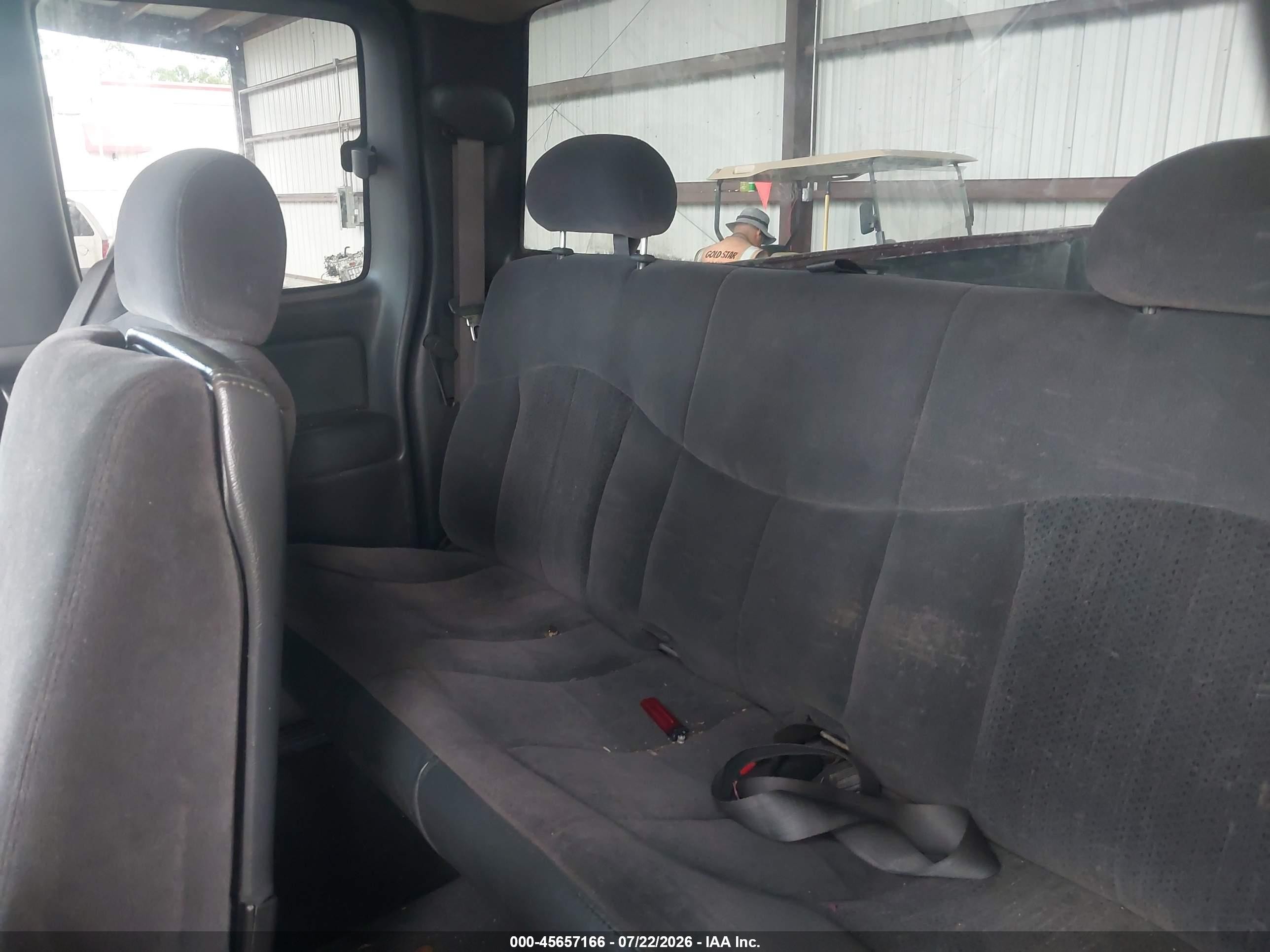 2002 Chevrolet Silverado 1500 Ls Burgundy vin: 2GCEC19V621414408