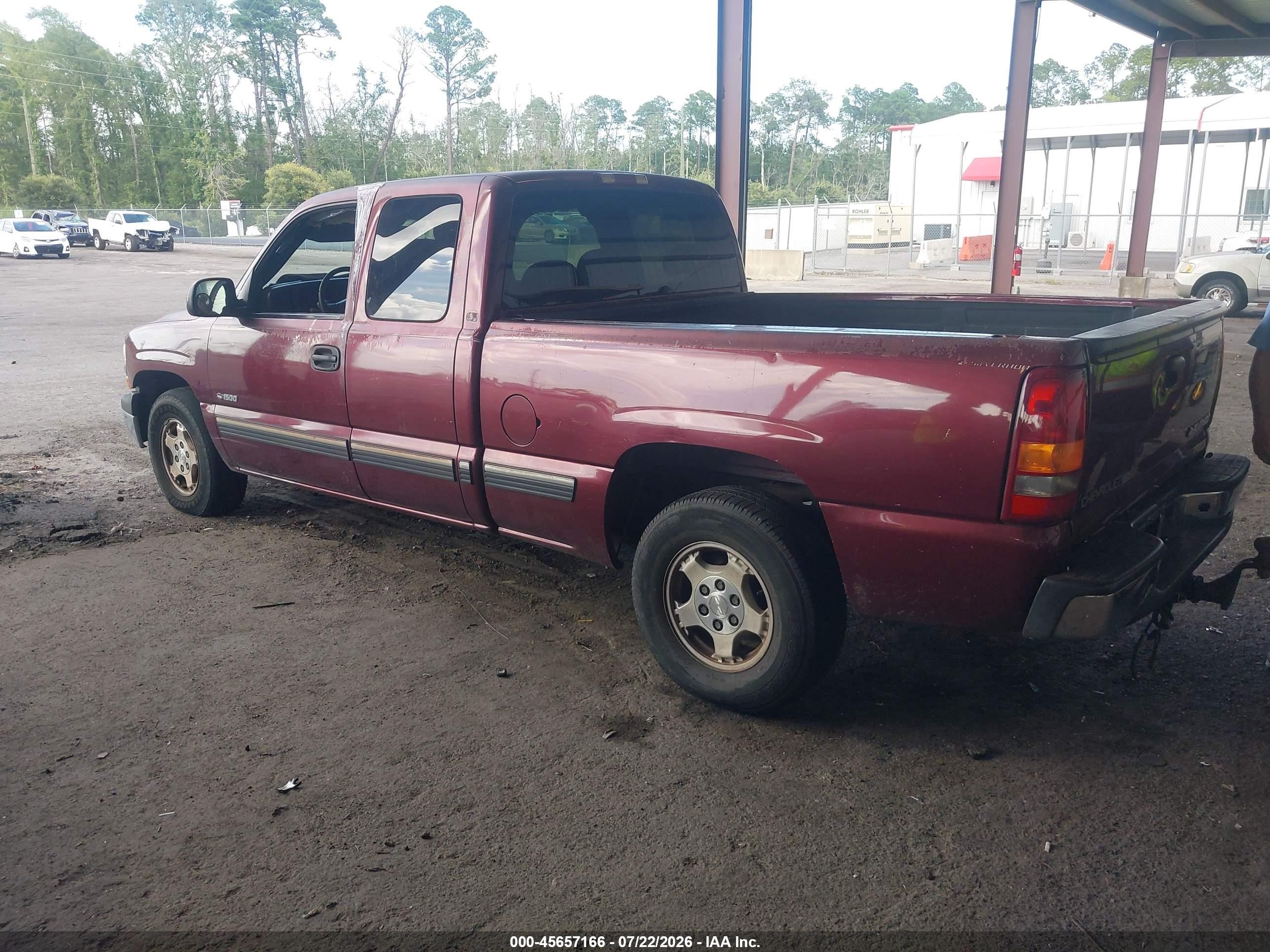 2002 Chevrolet Silverado 1500 Ls Burgundy vin: 2GCEC19V621414408