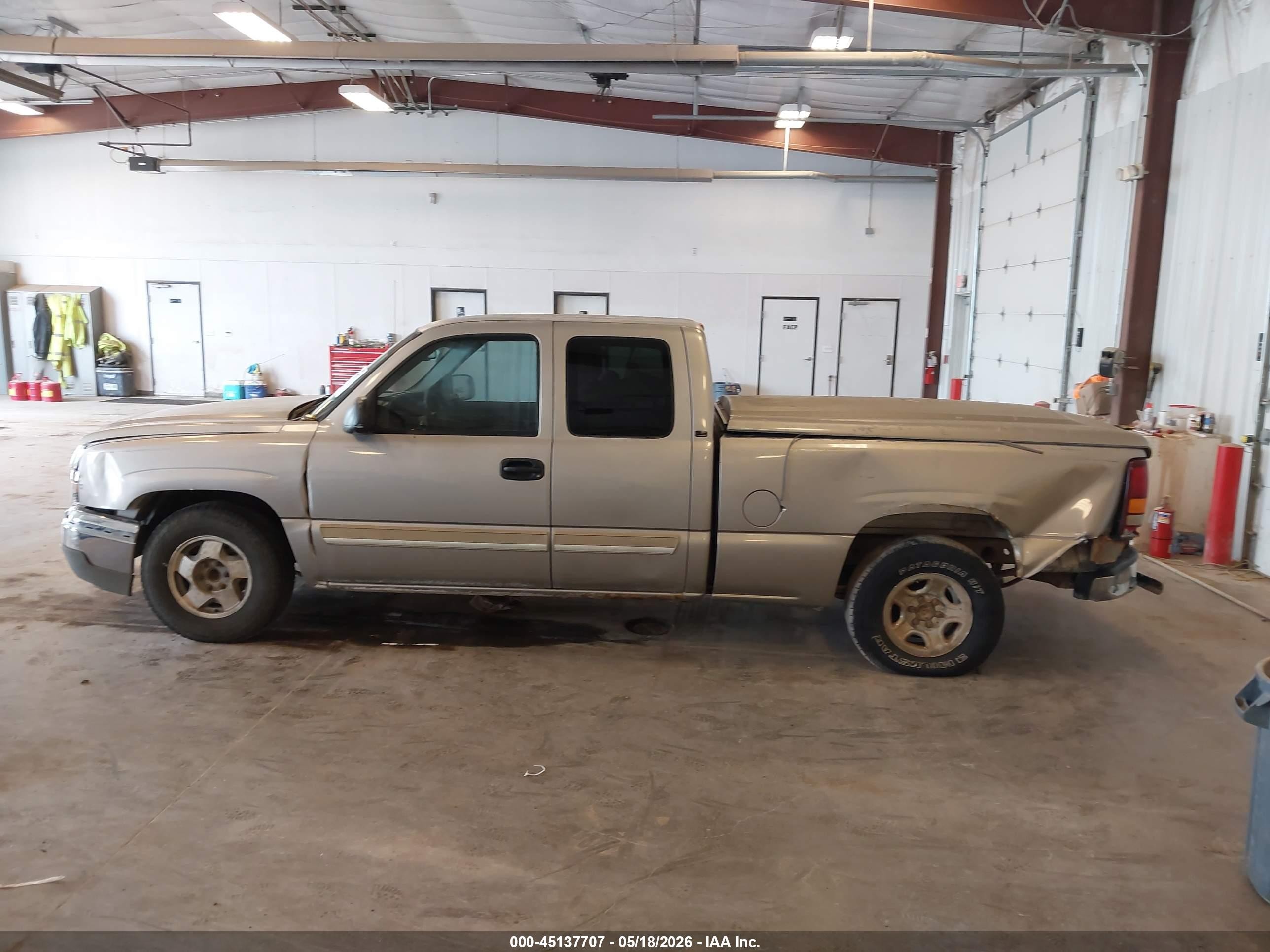 2003 Chevrolet Silverado 1500 Ls Желто-коричневый vin: 2GCEC19V631226425