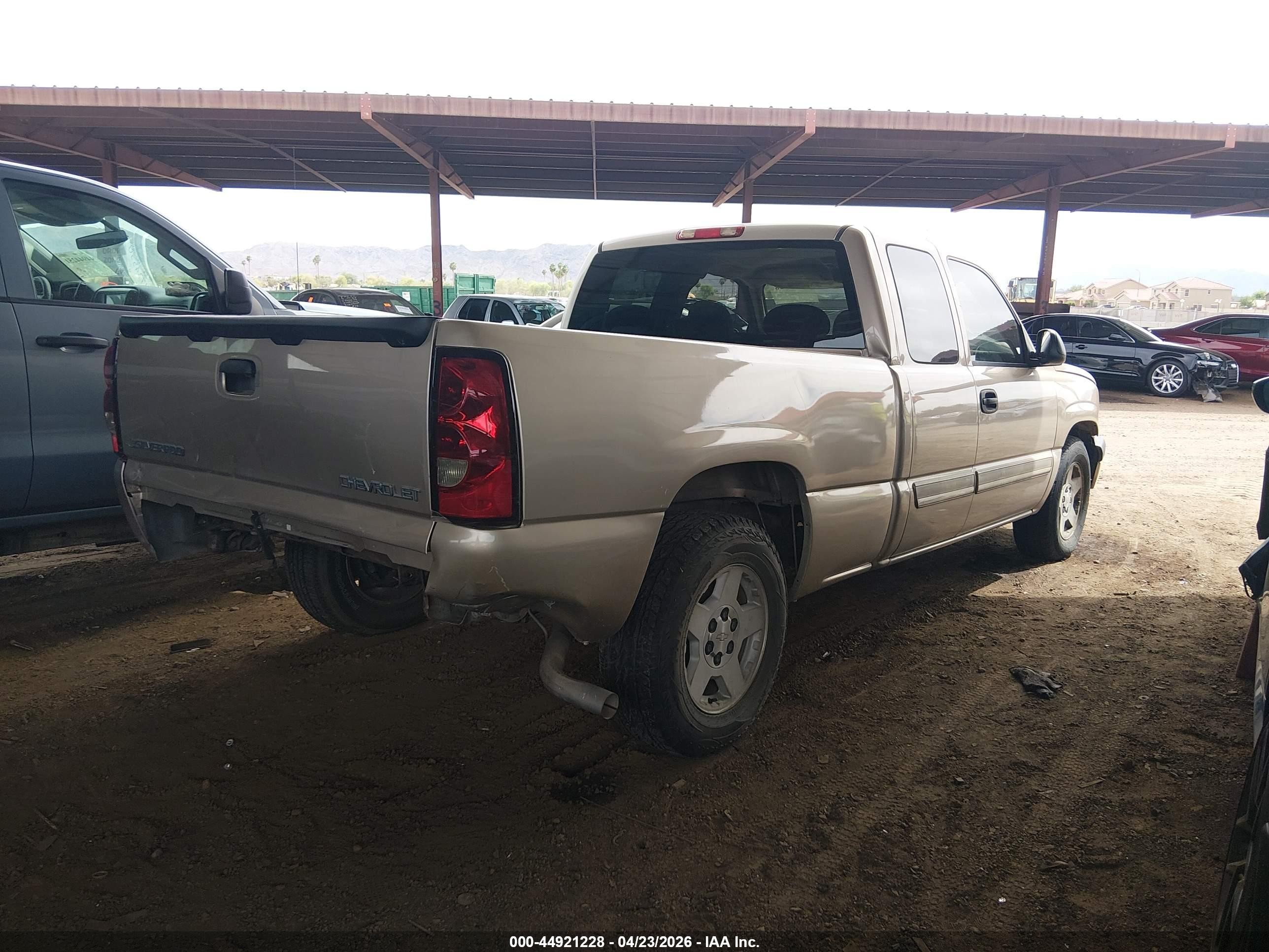 2005 Chevrolet Silverado 1500 Ls Gold vin: 2GCEC19V651339102