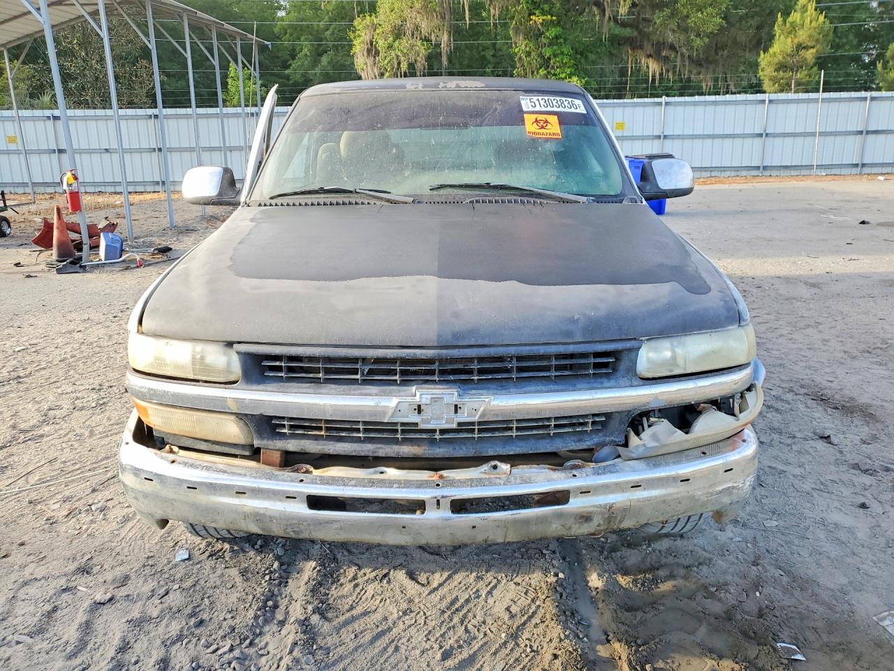 2000 Chevy Silverado White vin: 2GCEC19V6Y1109855