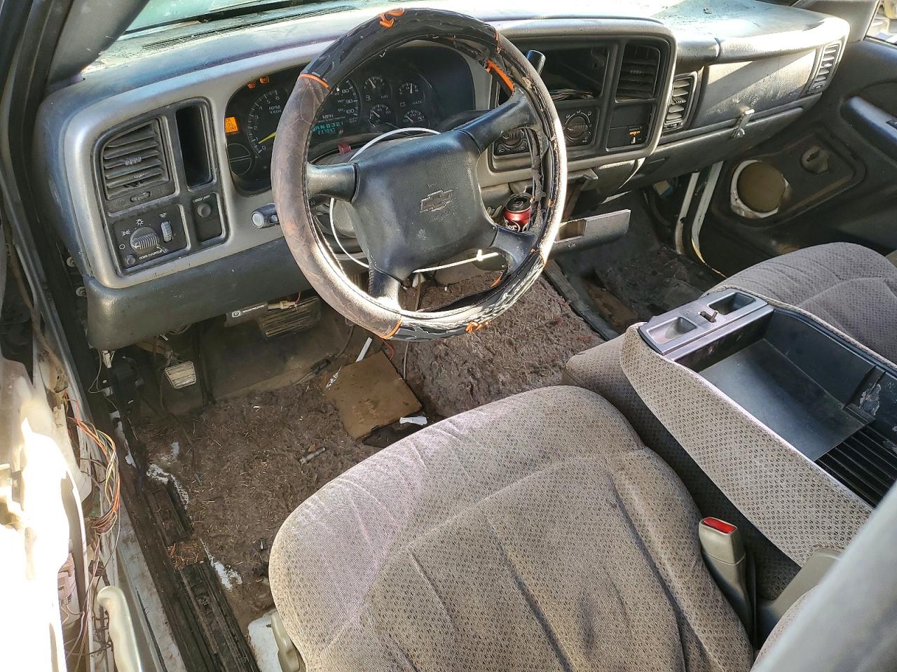 2000 Chevy Silverado White vin: 2GCEC19V6Y1109855