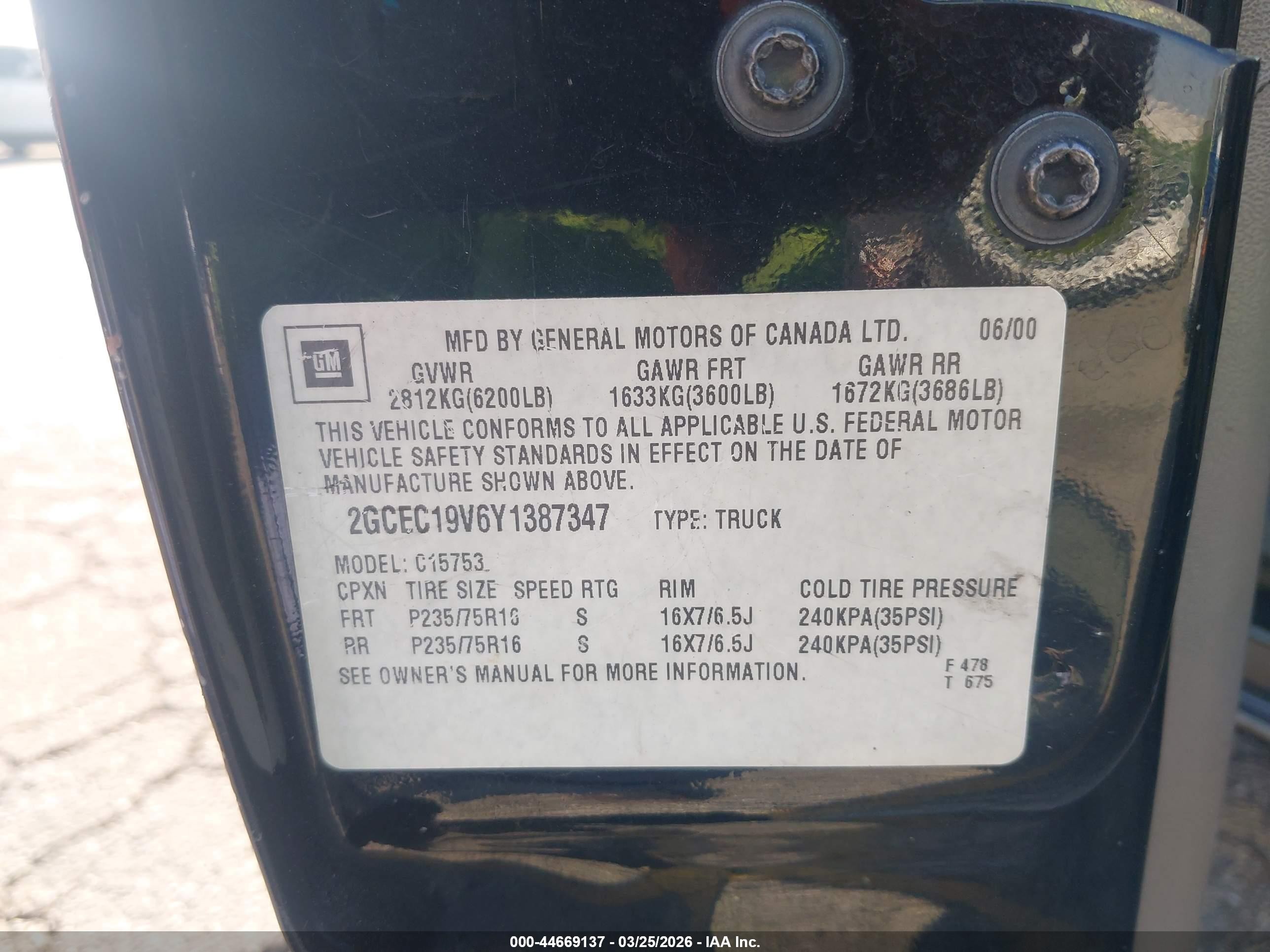 2000 Chevrolet Silverado 1500 Ls Черный vin: 2GCEC19V6Y1387347