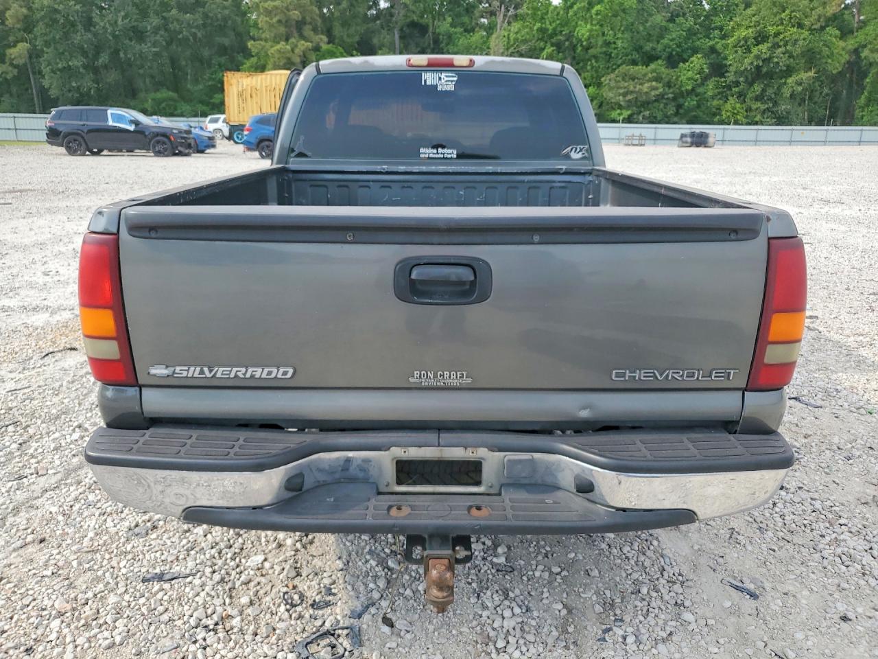 2001 Chevrolet Silverado C1500 Gray vin: 2GCEC19V711156527