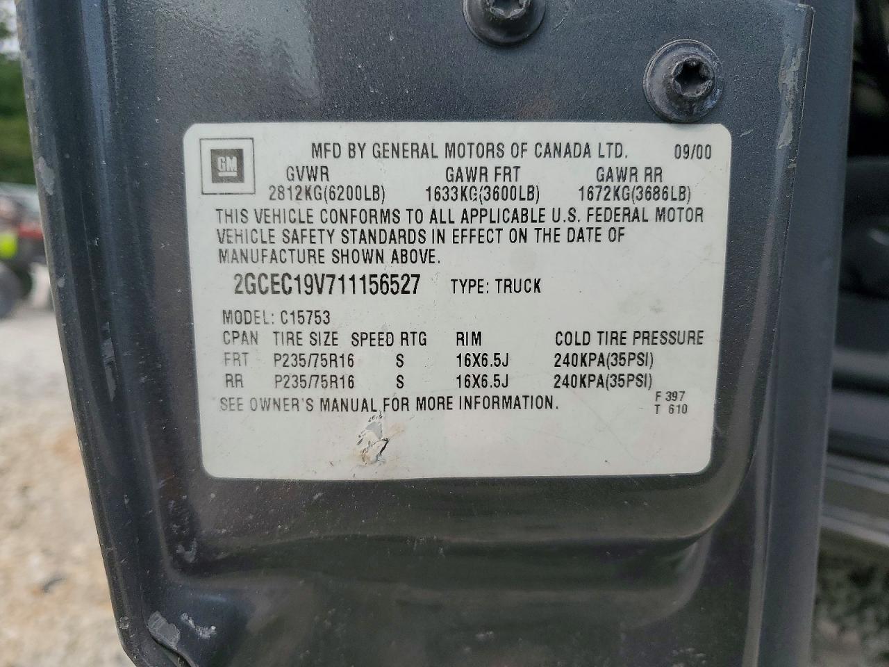 2001 Chevrolet Silverado C1500 Gray vin: 2GCEC19V711156527