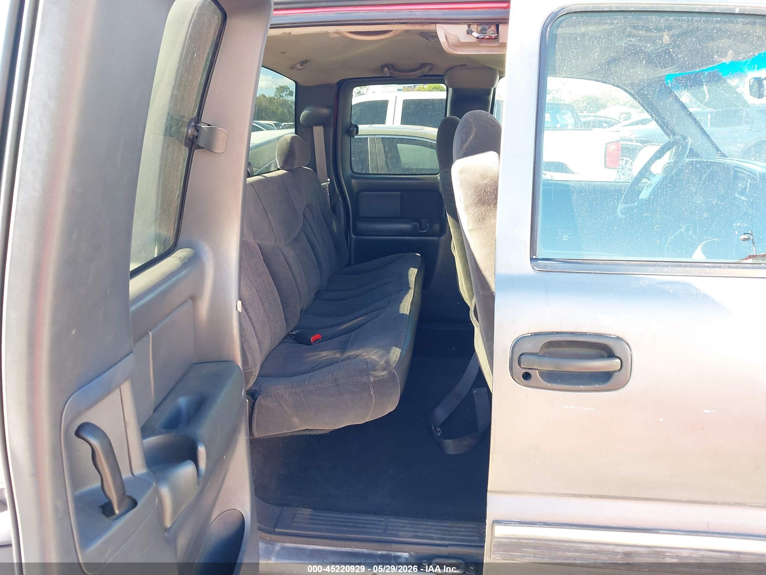 2002 Chevrolet Silverado 1500 Ls Gray vin: 2GCEC19V721352968