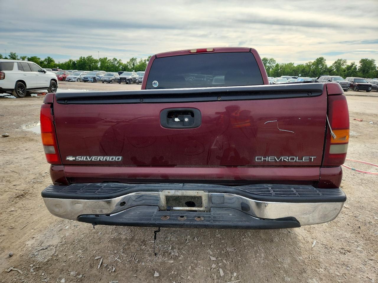 2002 Chevrolet Silverado C1500 Темно-бордовый vin: 2GCEC19V721408620