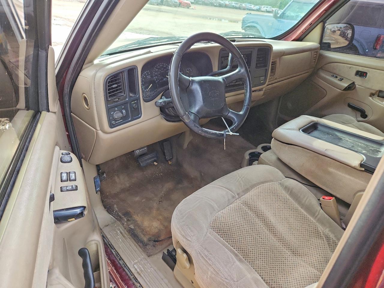 2002 Chevrolet Silverado C1500 Темно-бордовый vin: 2GCEC19V721408620