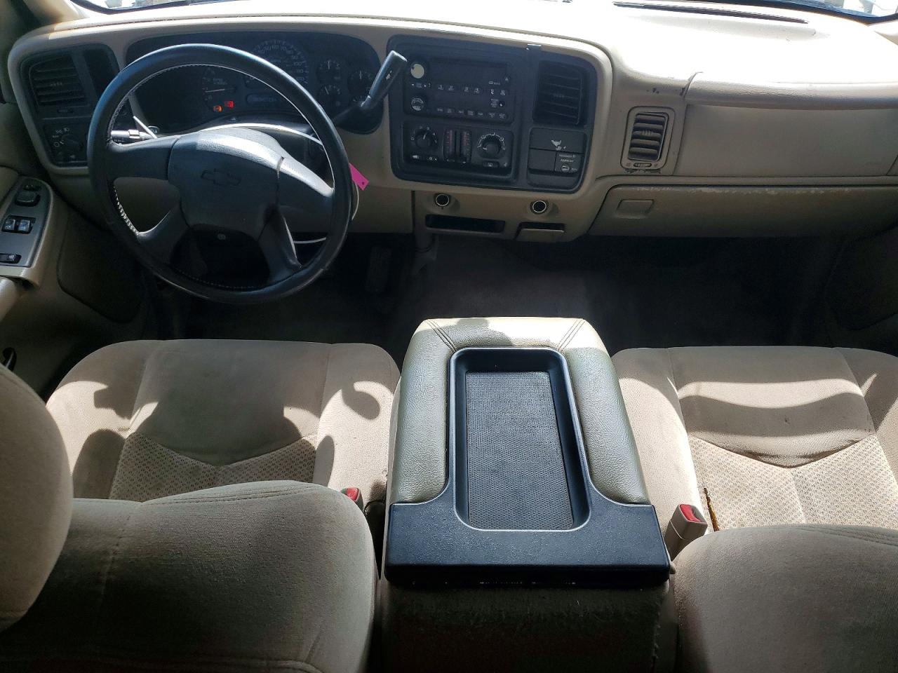 2003 Chevrolet Silverado C1500 White vin: 2GCEC19V731143151