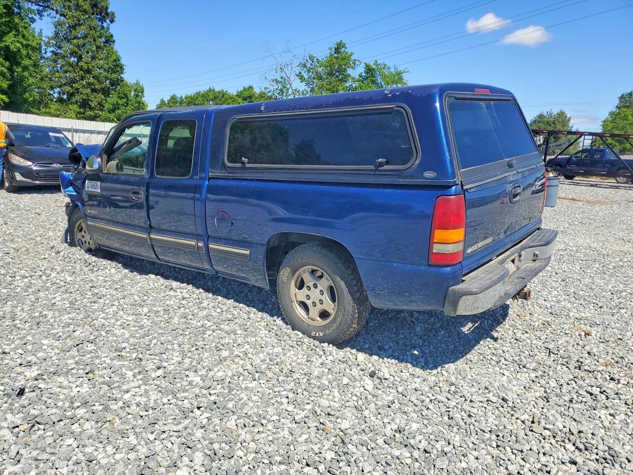 2000 Chevrolet Silverado C1500 Blue vin: 2GCEC19V7Y1349514