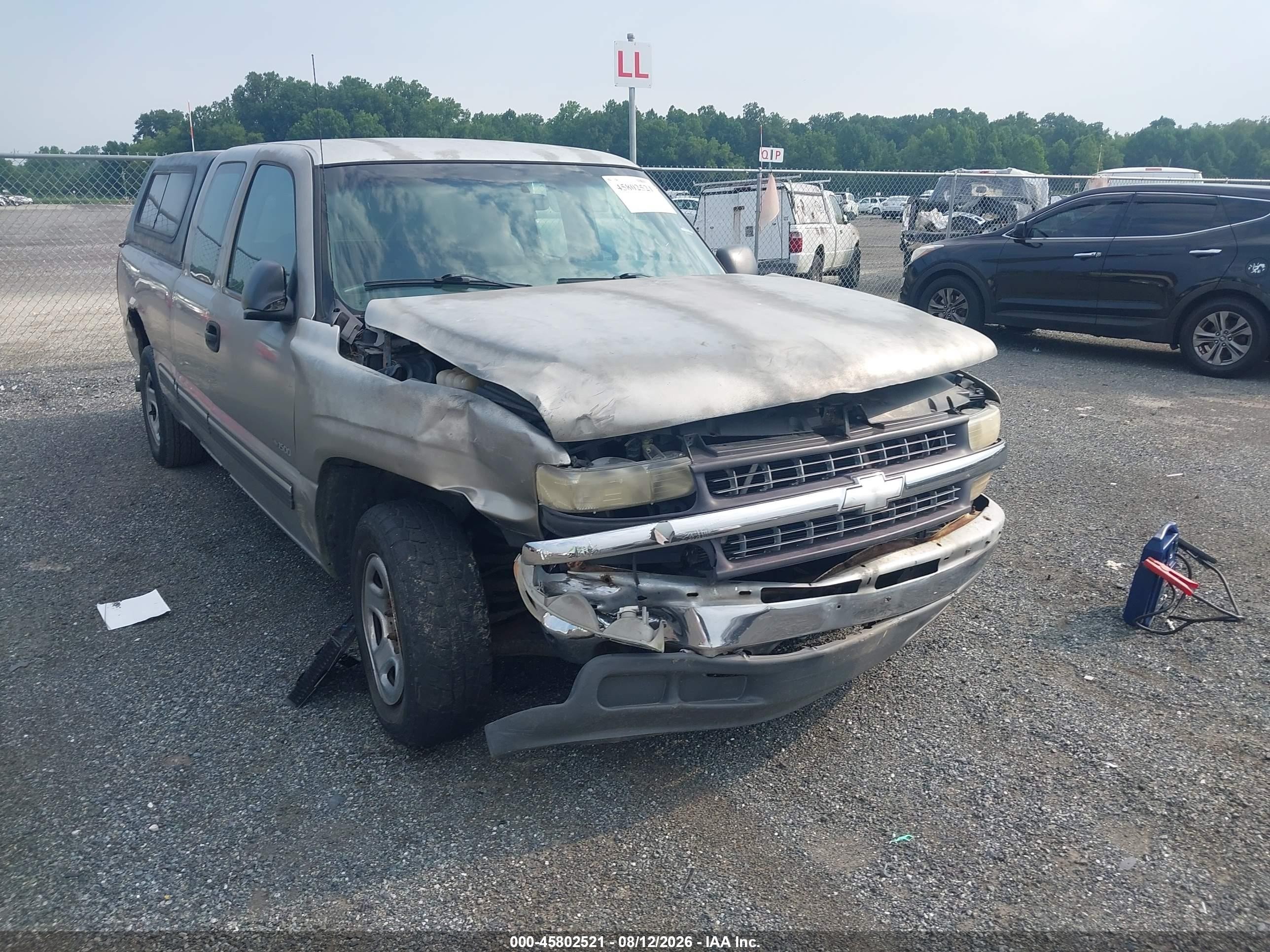 2000 Chevrolet Silverado 1500 Желто-коричневый vin: 2GCEC19V7Y1376440
