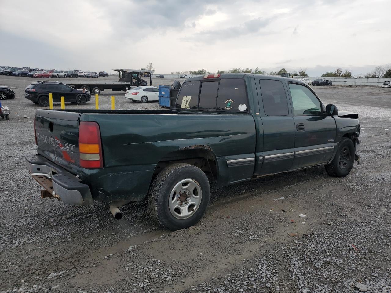 2001 Chevrolet Silverado Green vin: 2GCEC19V811113119