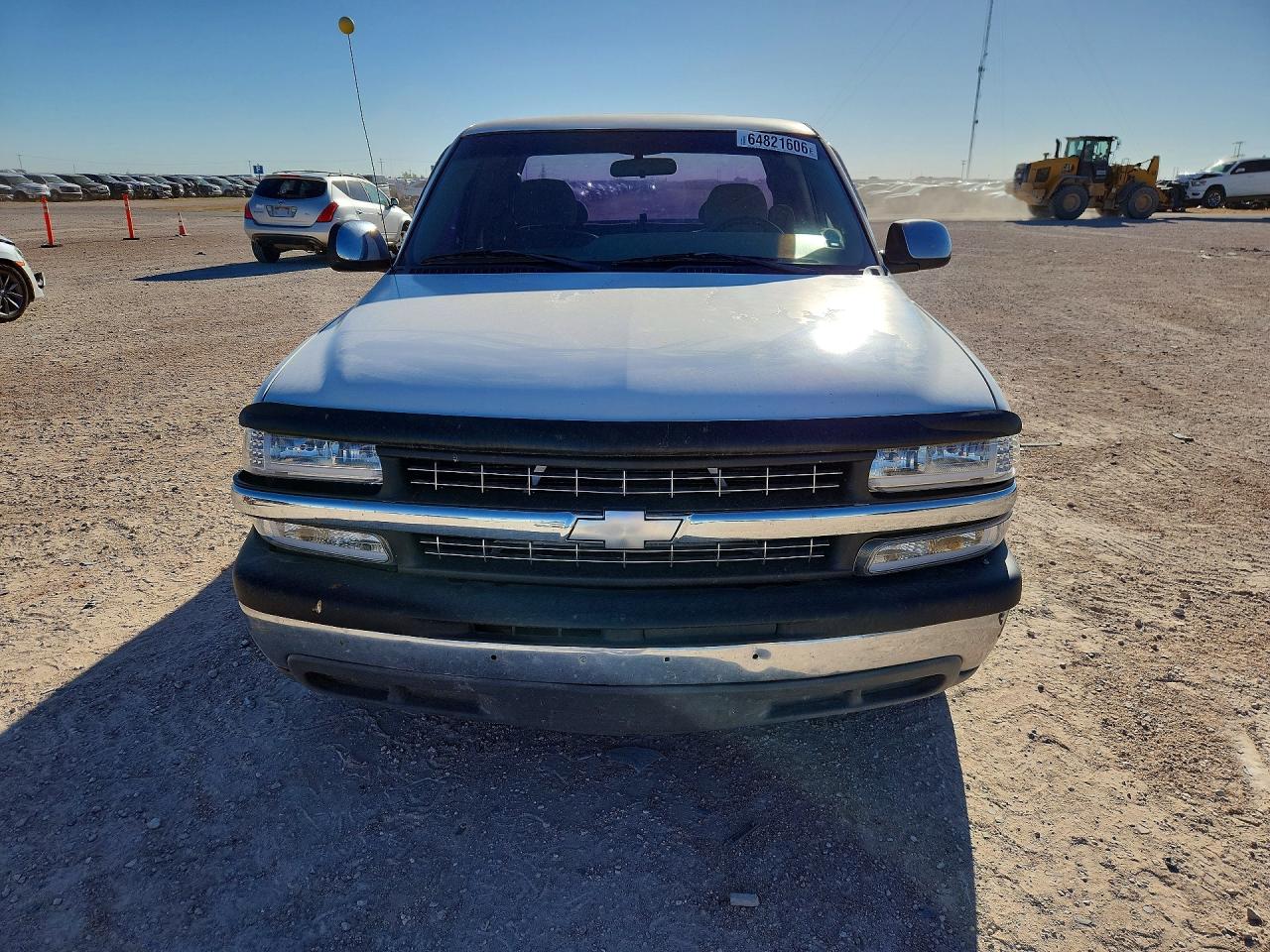 2001 Chevrolet Silverado C1500 Белый vin: 2GCEC19V811114464