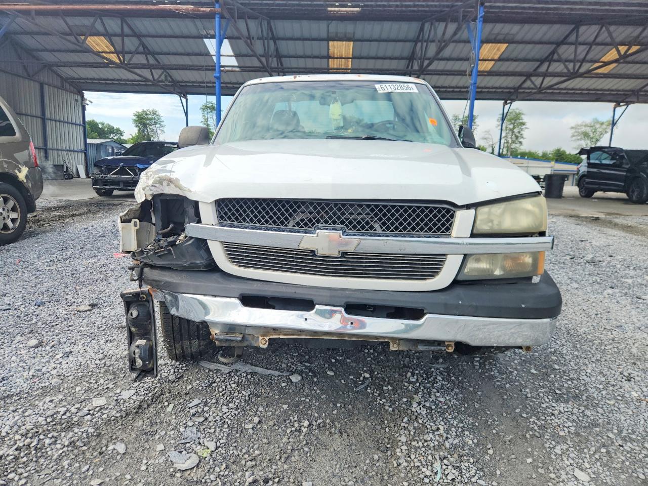 2004 Chevrolet Silverado C1500 White vin: 2GCEC19V841107664