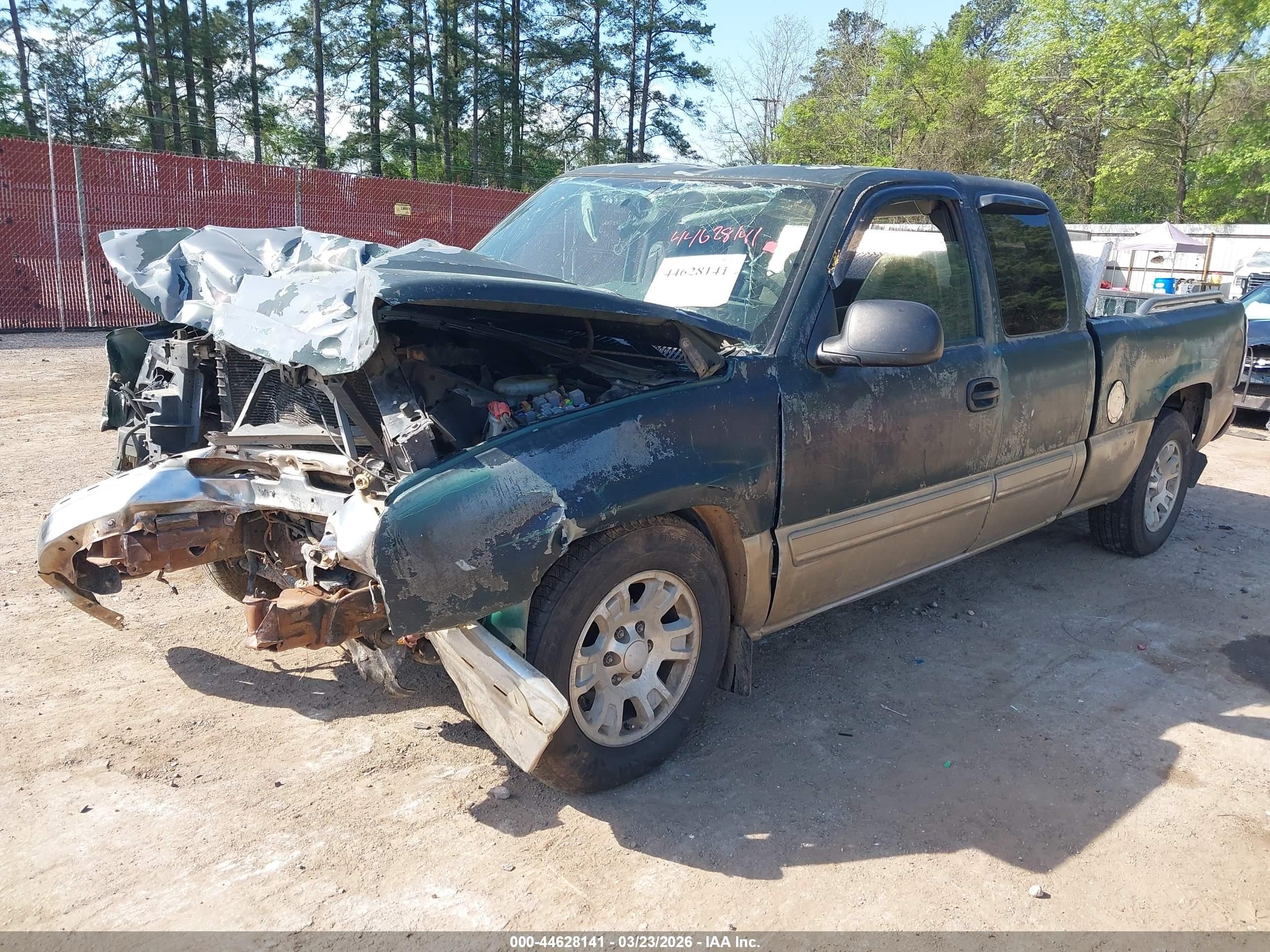 2004 Chevrolet Silverado 1500 Ls Зеленый vin: 2GCEC19V841135965