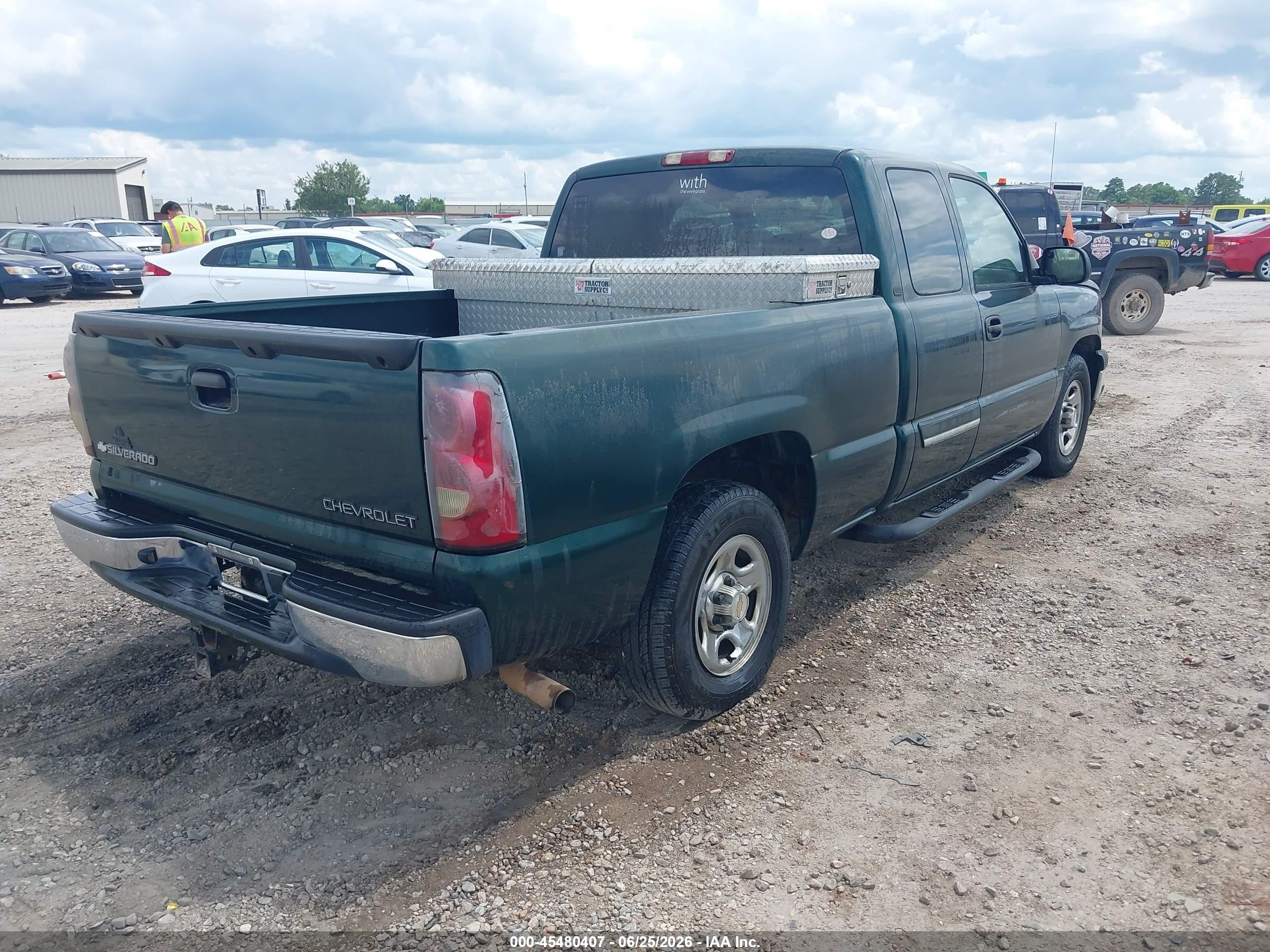 2004 Chevrolet Silverado 1500 Ls Green vin: 2GCEC19V841164673