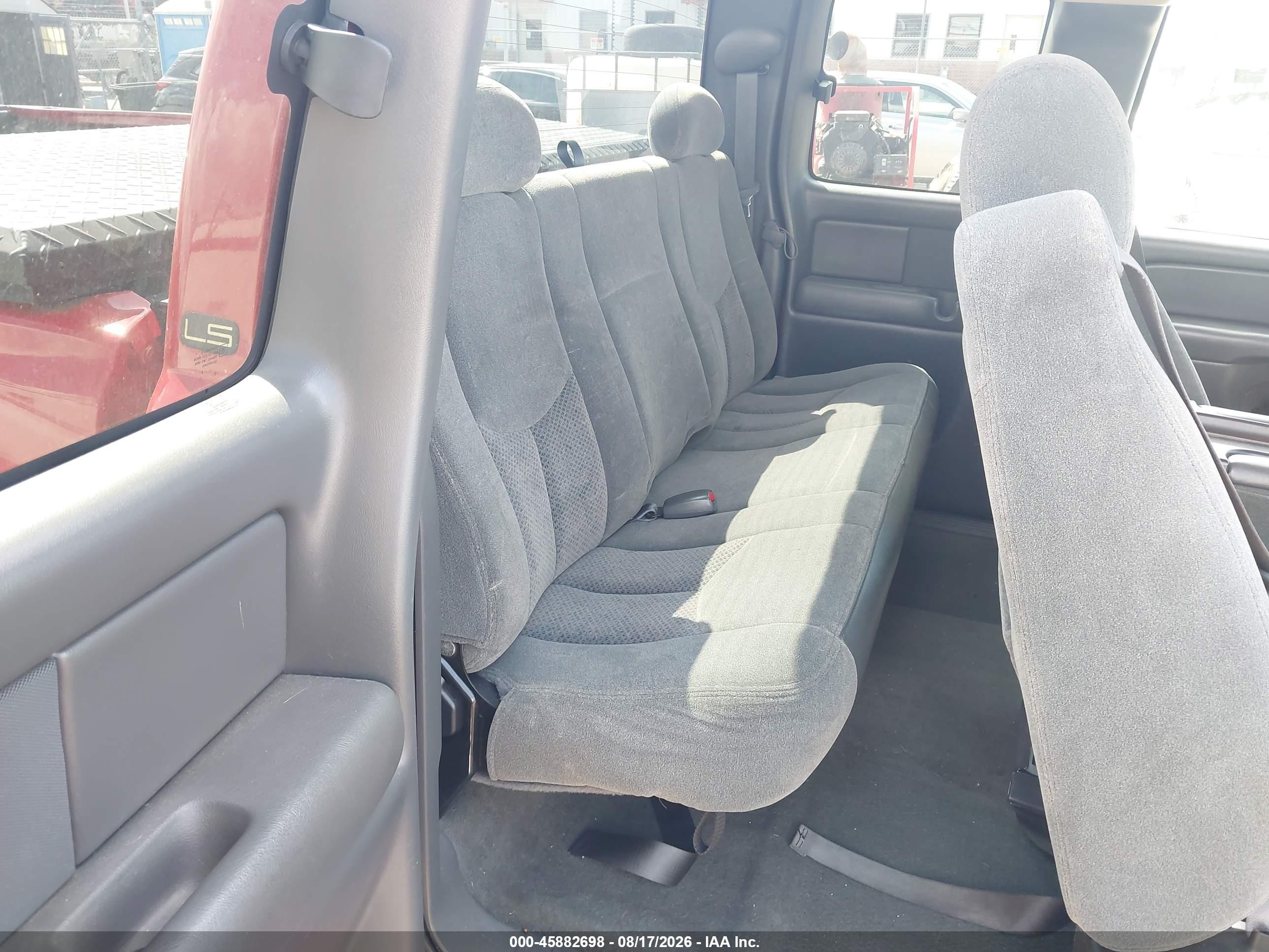 2004 Chevrolet Silverado 1500 Ls Red vin: 2GCEC19V841346969