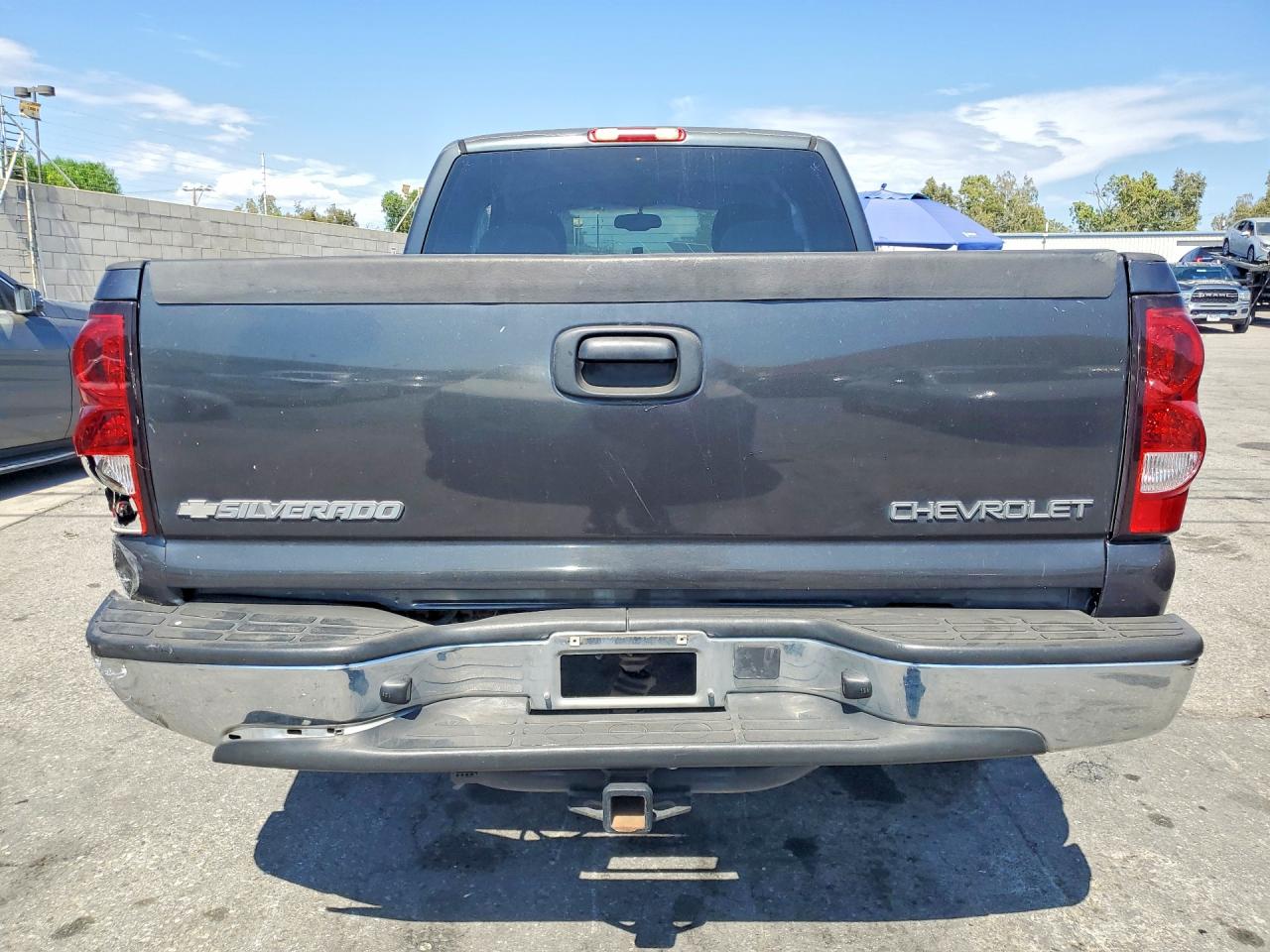 2005 Chevrolet Silverado C1500 Gray vin: 2GCEC19V851205773