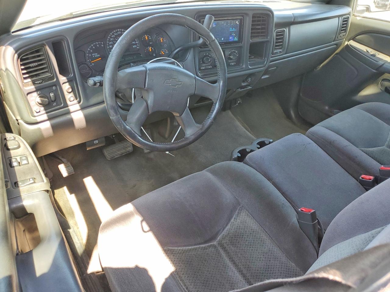 2005 Chevrolet Silverado C1500 Gray vin: 2GCEC19V851205773
