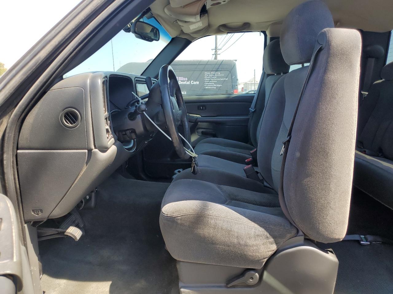 2005 Chevrolet Silverado C1500 Gray vin: 2GCEC19V851205773