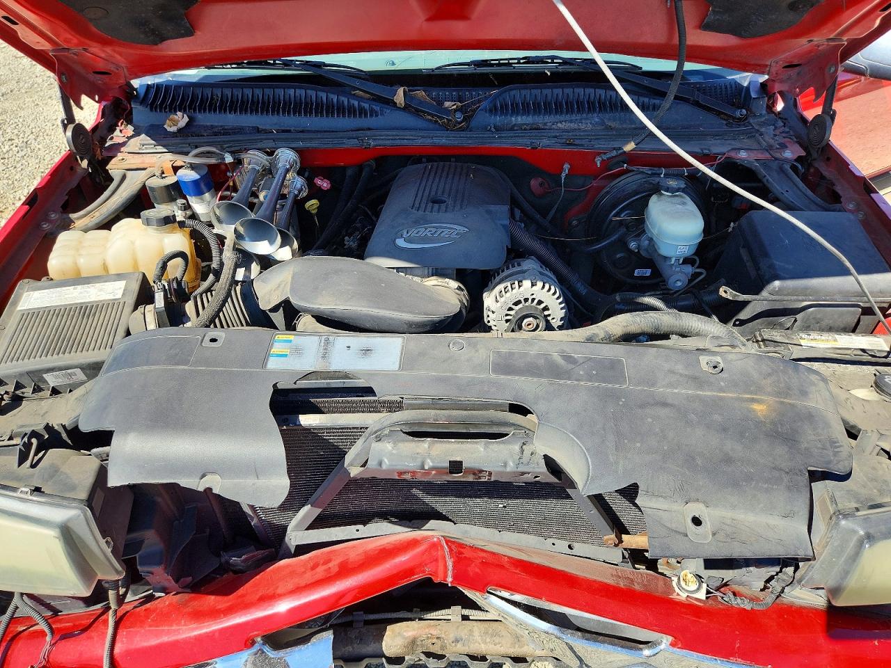 2006 Chevrolet Silverado C1500 Red vin: 2GCEC19V861269443