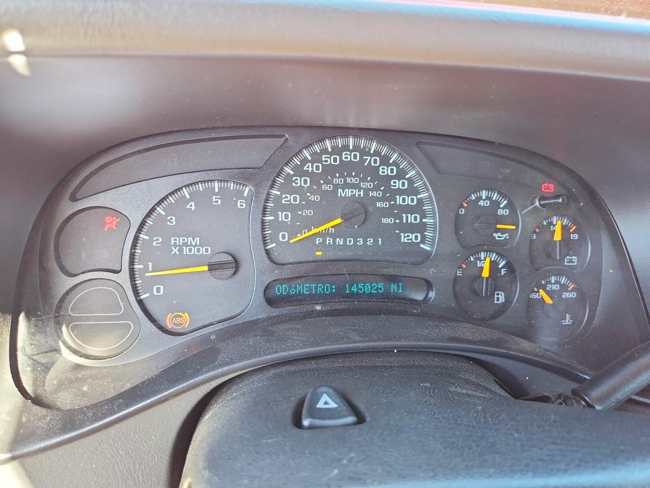 2006 Chevrolet Silverado C1500 Red vin: 2GCEC19V861269443
