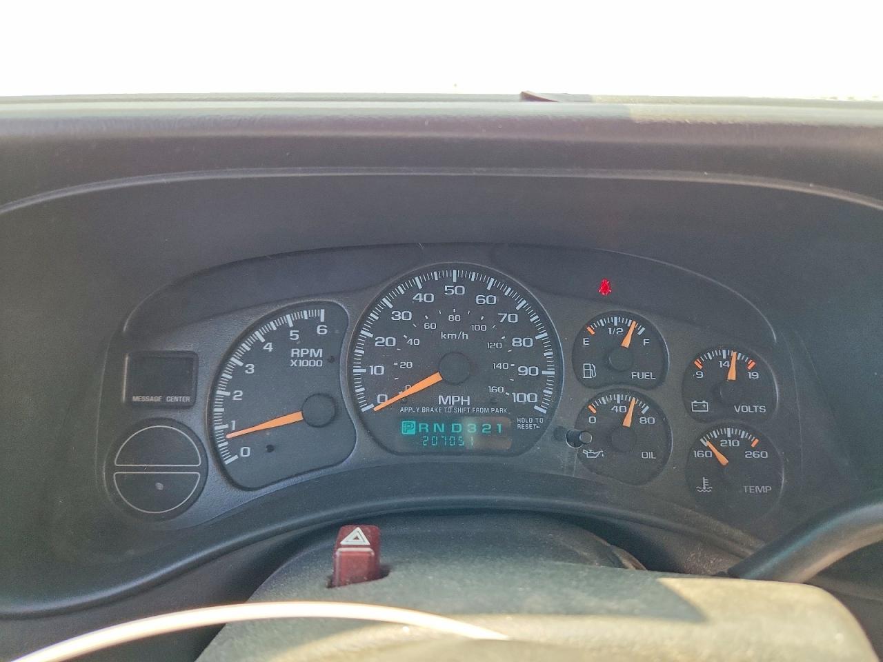 2001 Chevrolet Silverado C1500 Red vin: 2GCEC19V911345339