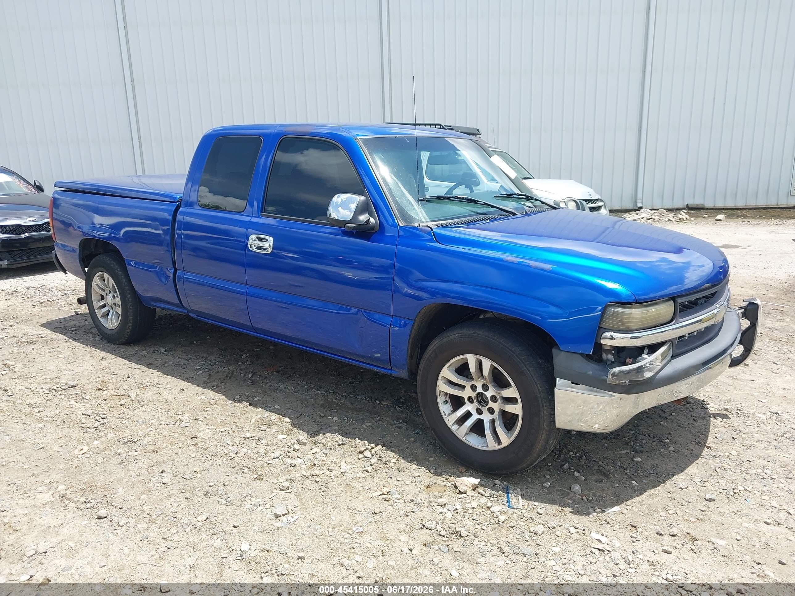 2002 Chevrolet Silverado 1500 Ls Blue vin: 2GCEC19V921275388