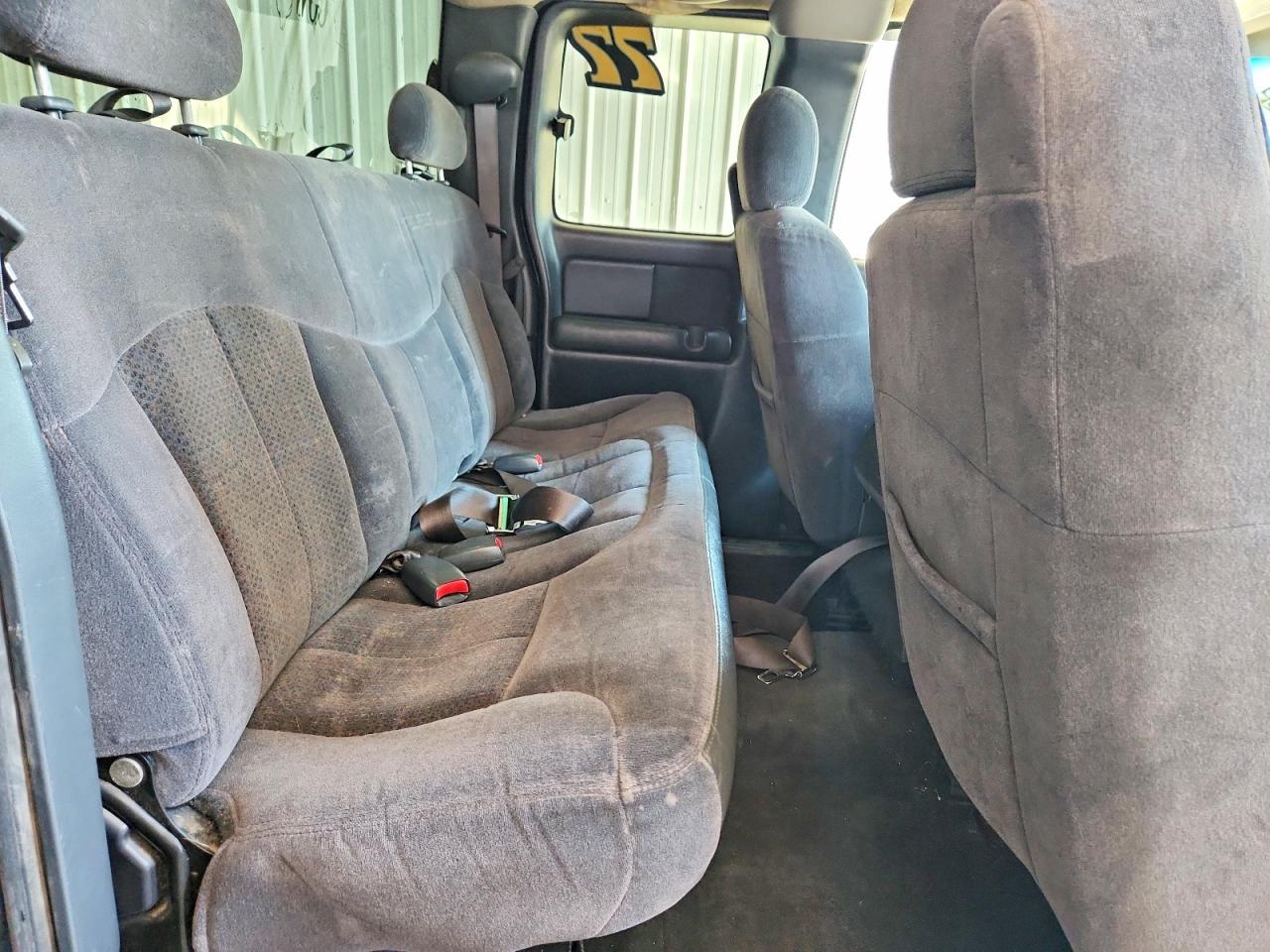 2002 Chevrolet Silverado C1500 Blue vin: 2GCEC19V921282065