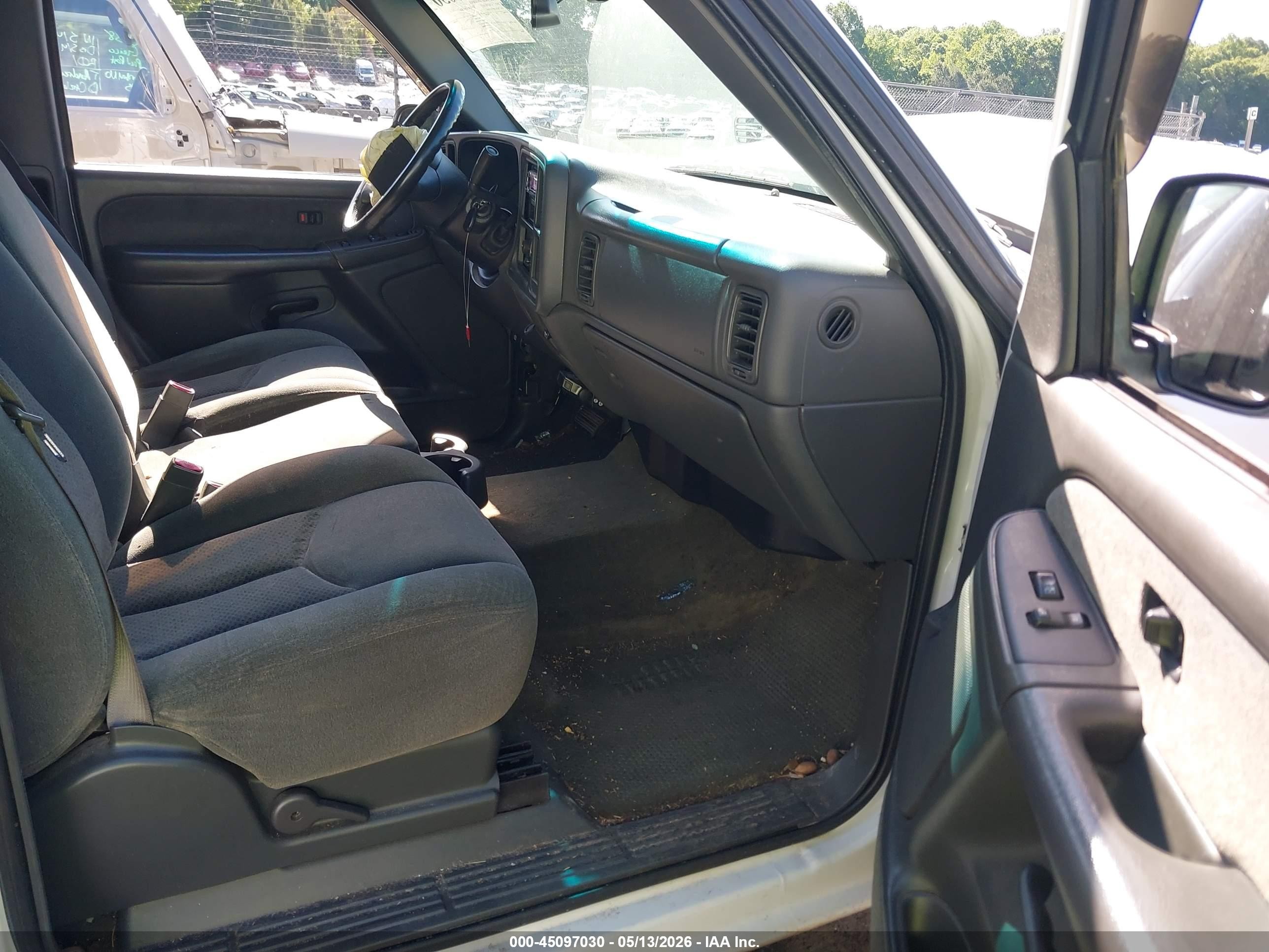 2003 Chevrolet Silverado 1500 Ls White vin: 2GCEC19V931374343