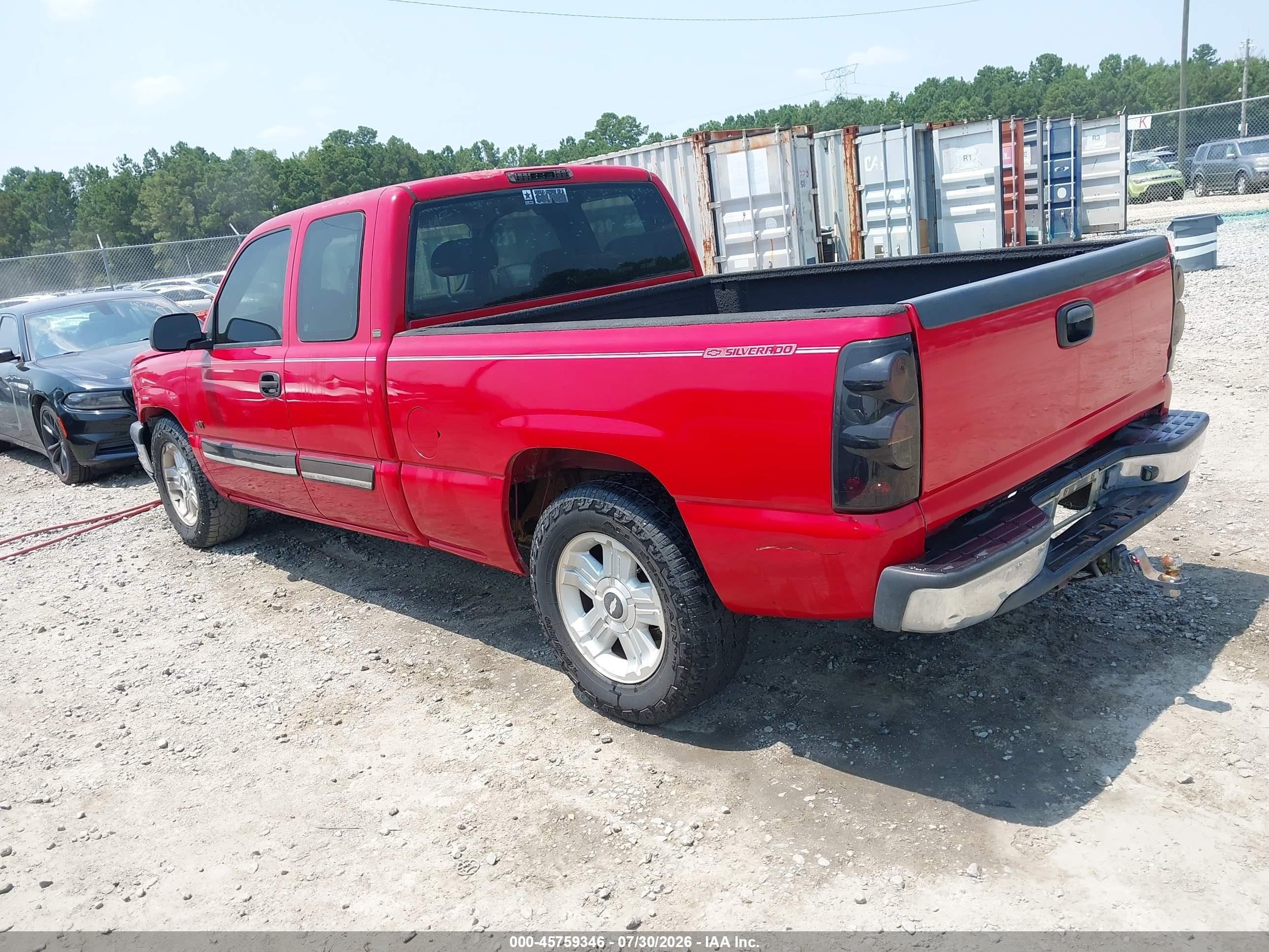 2004 Chevrolet Silverado 1500   Red vin: 2GCEC19V941135506