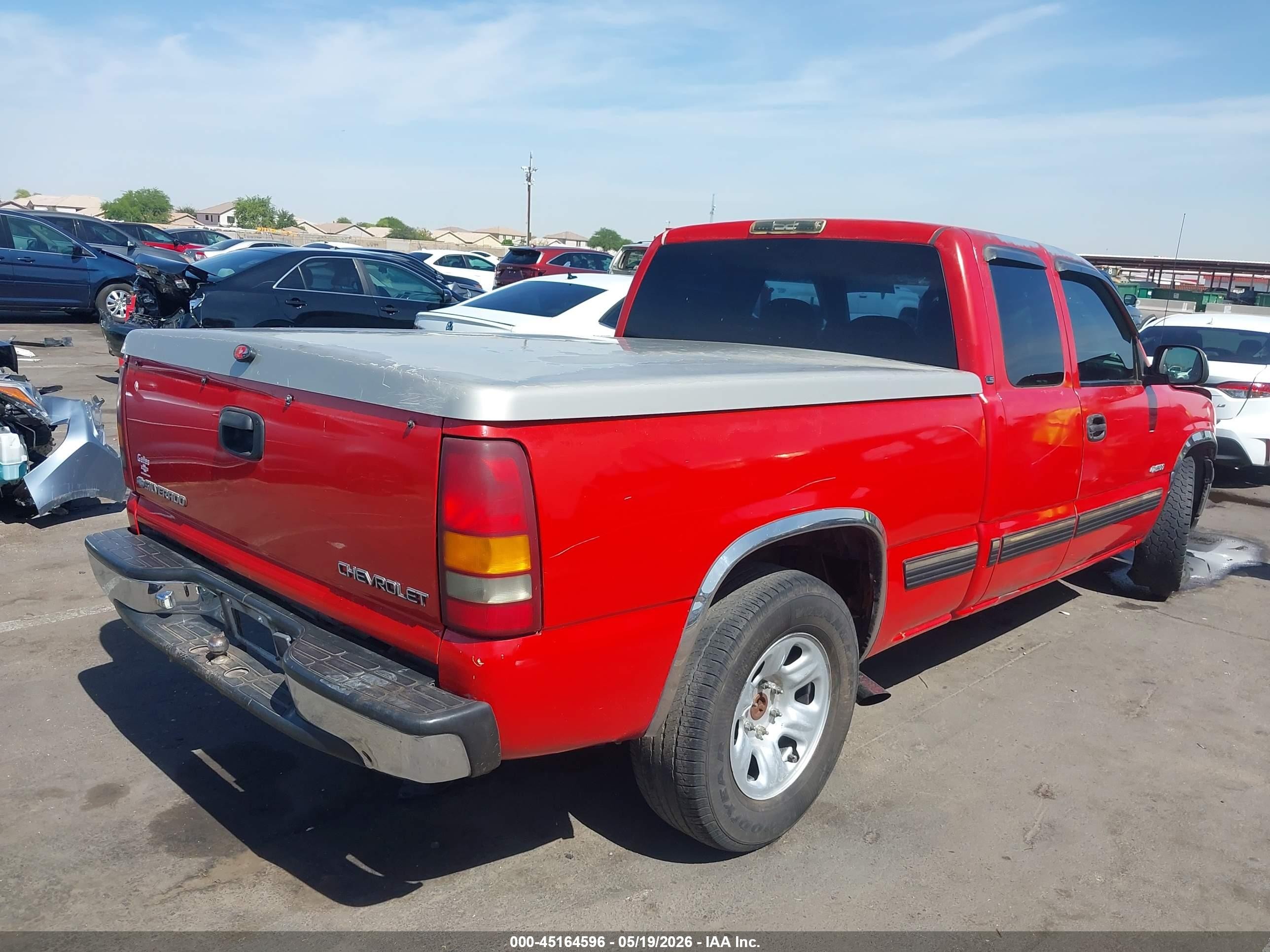 2000 Chevrolet Silverado 1500 Ls Red vin: 2GCEC19V9Y1112667