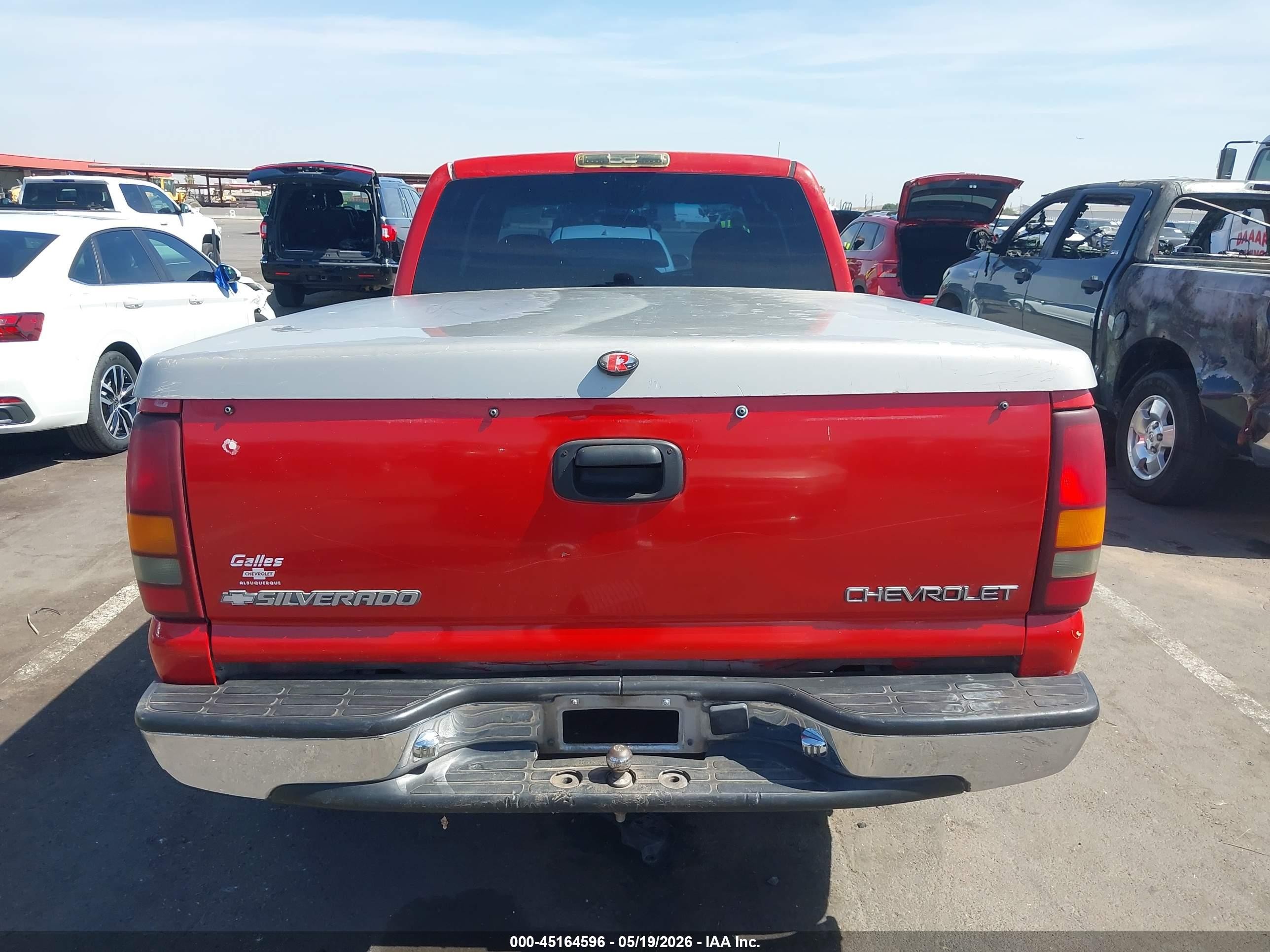2000 Chevrolet Silverado 1500 Ls Red vin: 2GCEC19V9Y1112667