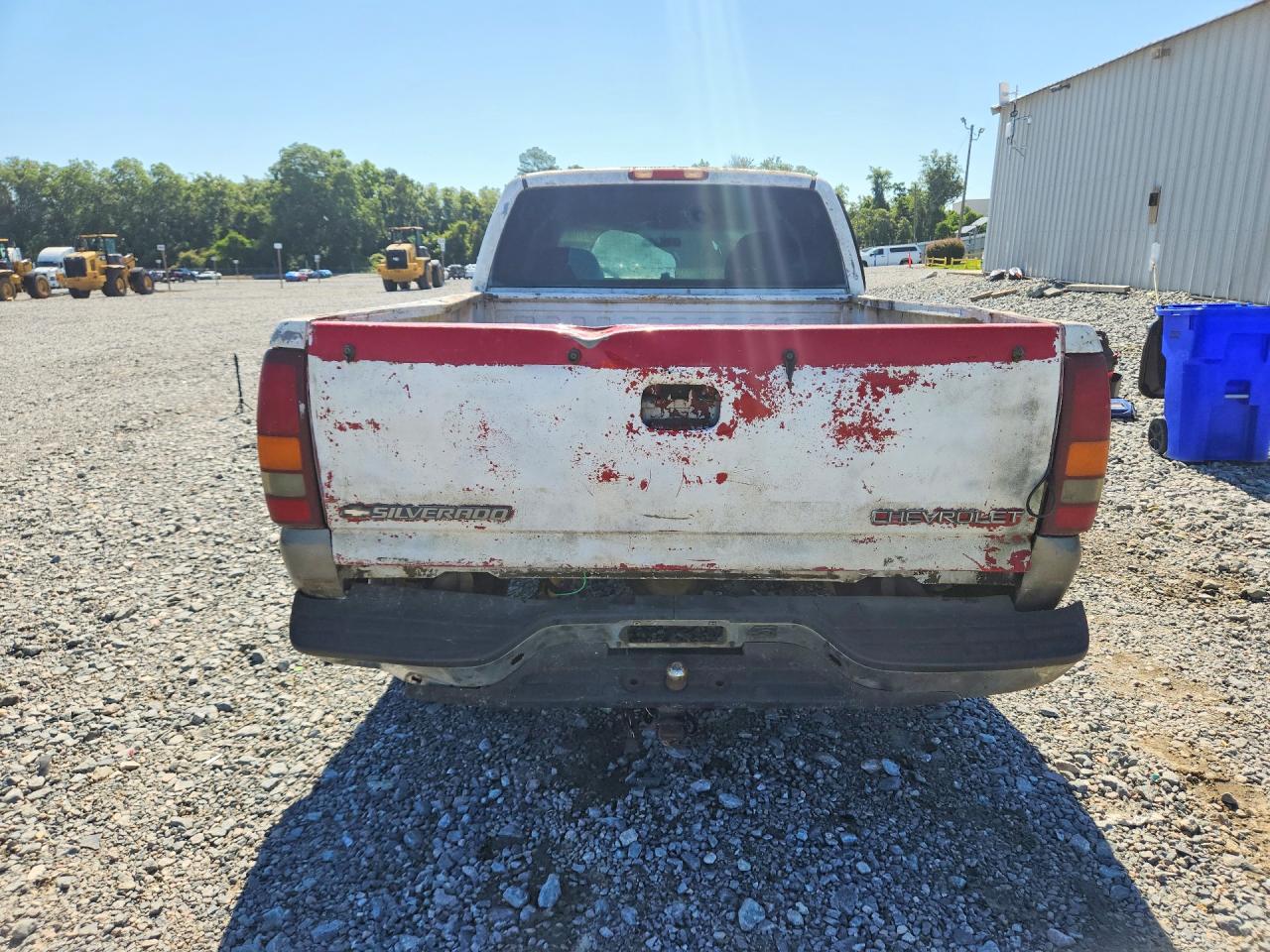 2001 Chevrolet Silverado C1500 Two Tone vin: 2GCEC19VX11341025