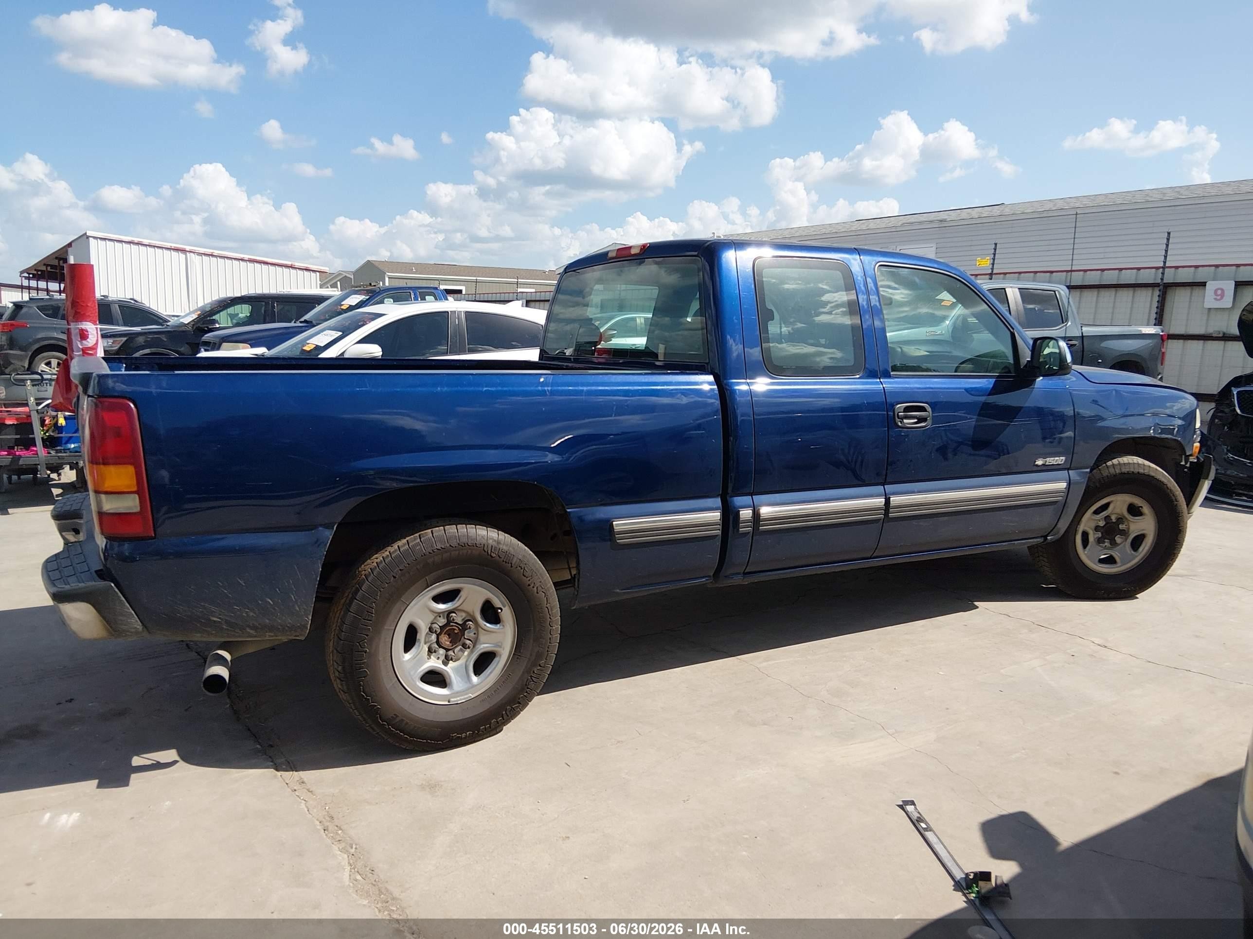 2002 Chevrolet Silverado 1500 Ls Blue vin: 2GCEC19VX21185862