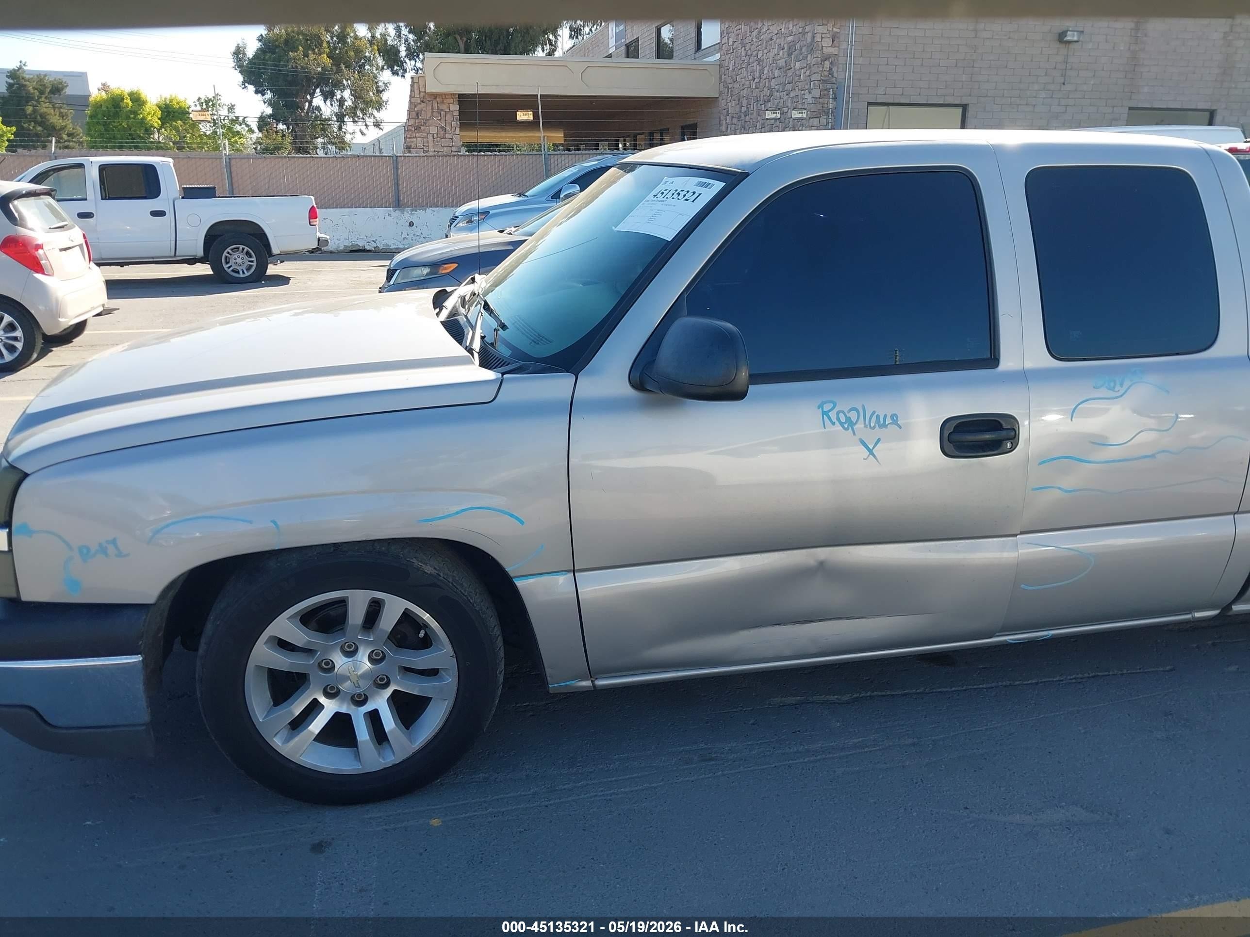 2004 Chevrolet Silverado 1500 Ls Gray vin: 2GCEC19VX41190093