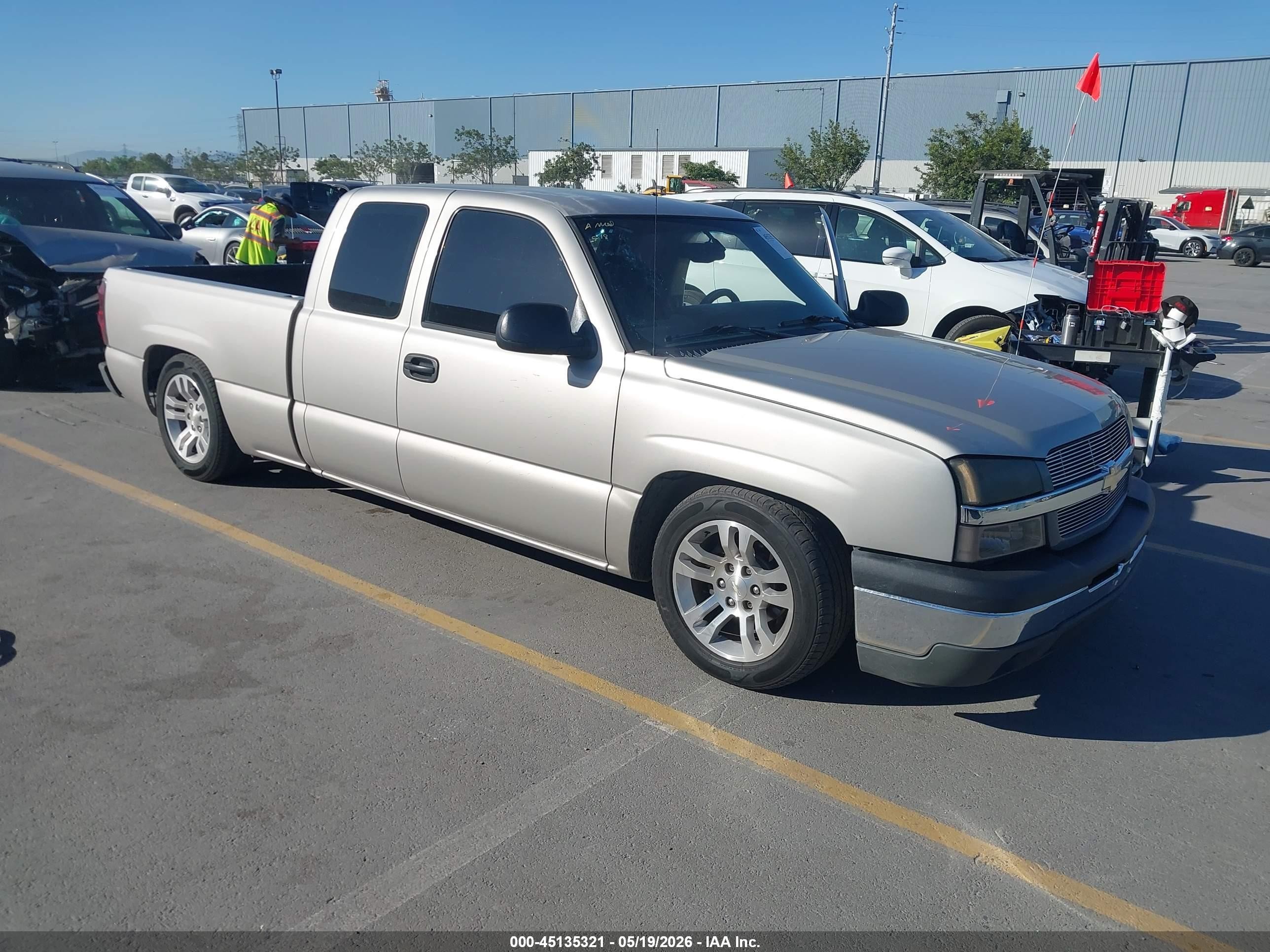 2004 Chevrolet Silverado 1500 Ls Gray vin: 2GCEC19VX41190093