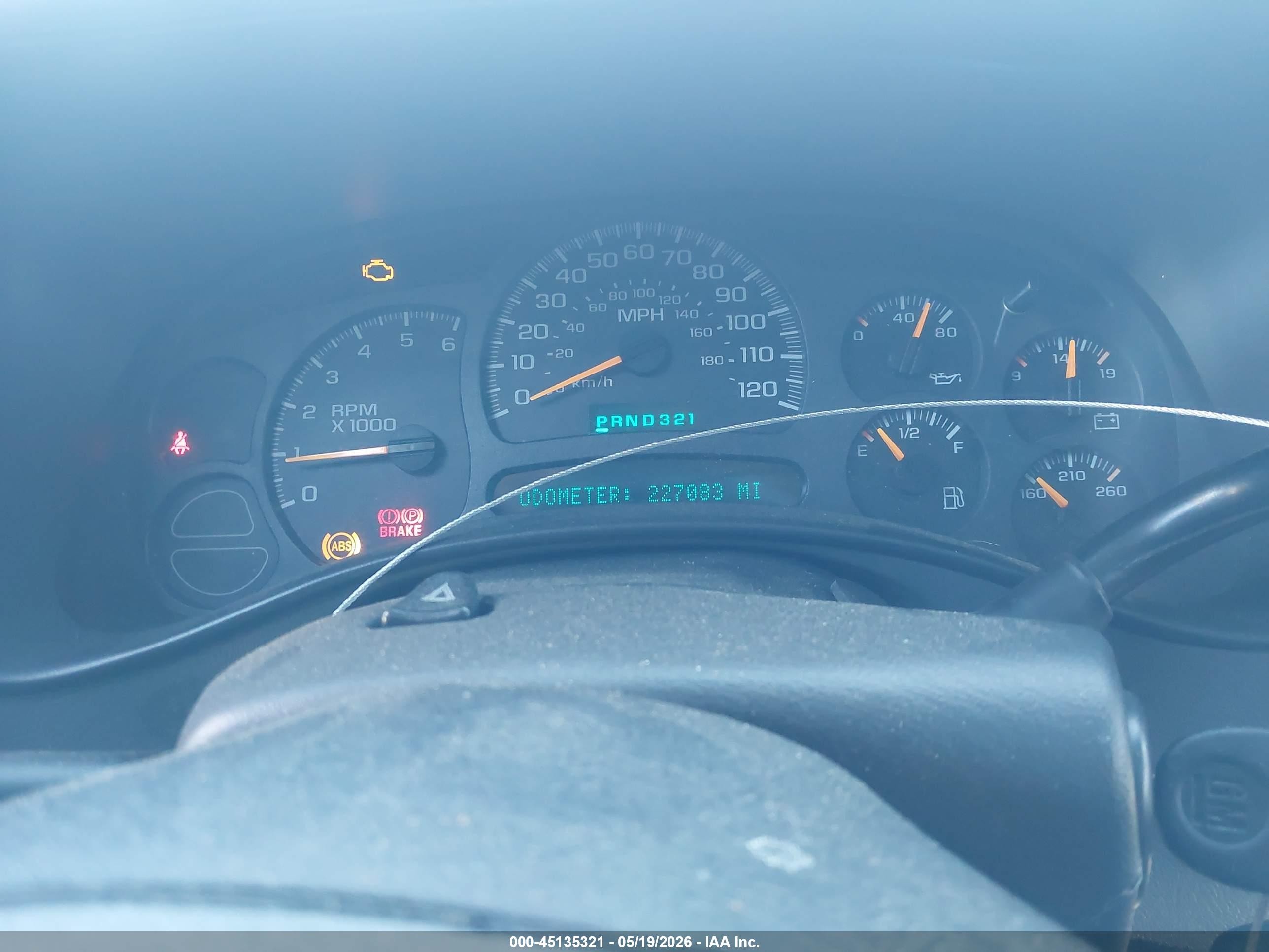 2004 Chevrolet Silverado 1500 Ls Gray vin: 2GCEC19VX41190093