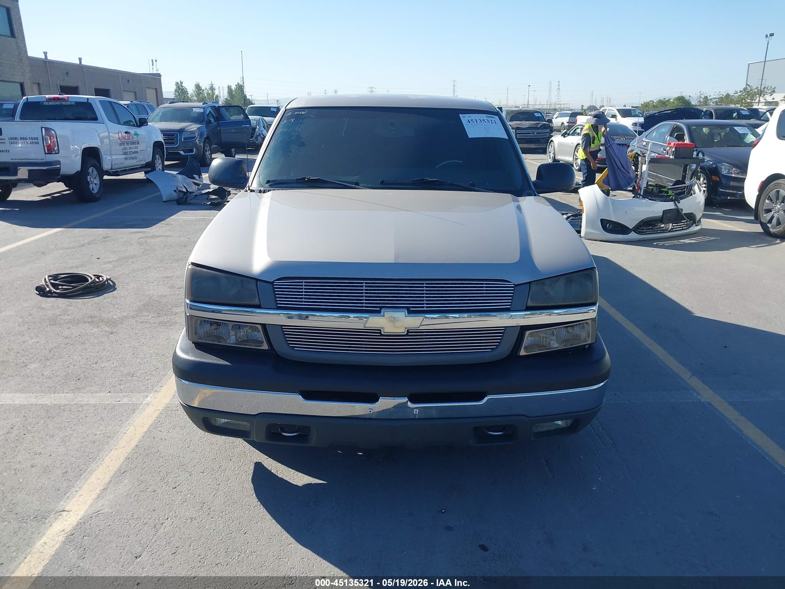 2004 Chevrolet Silverado 1500 Ls Gray vin: 2GCEC19VX41190093