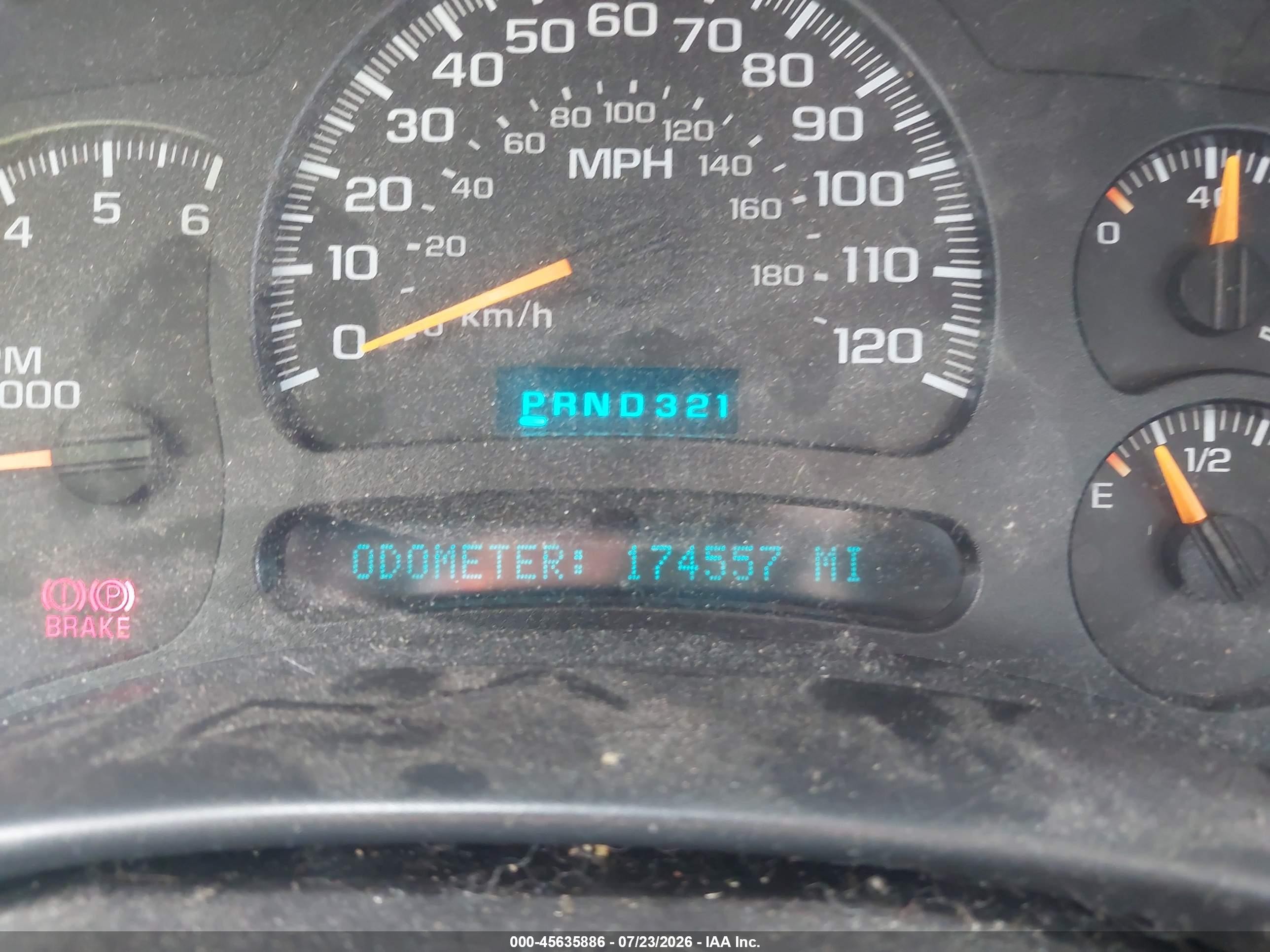 2005 Chevrolet Silverado 1500   Silver vin: 2GCEC19VX51234188