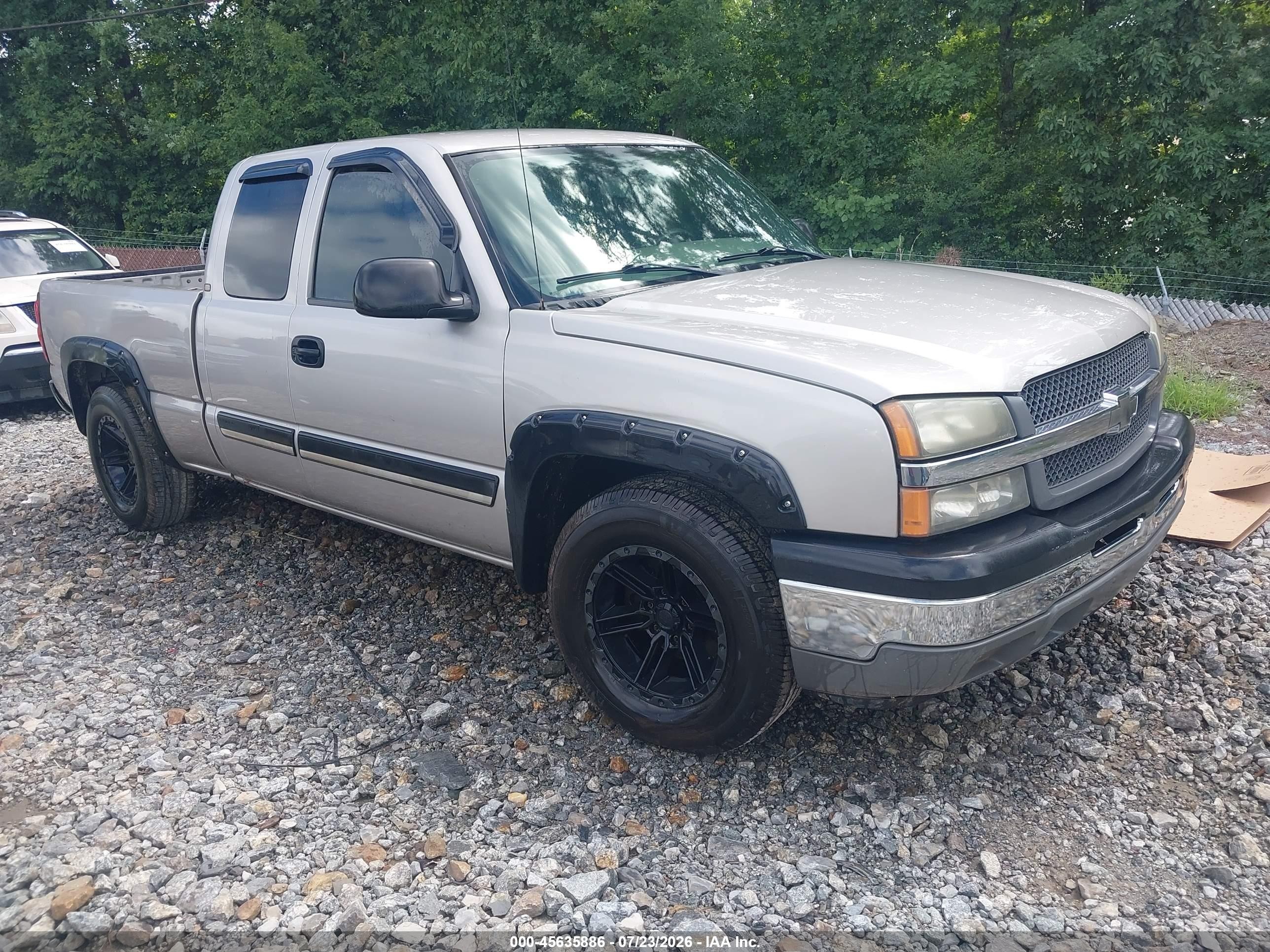 2005 Chevrolet Silverado 1500   Silver vin: 2GCEC19VX51234188