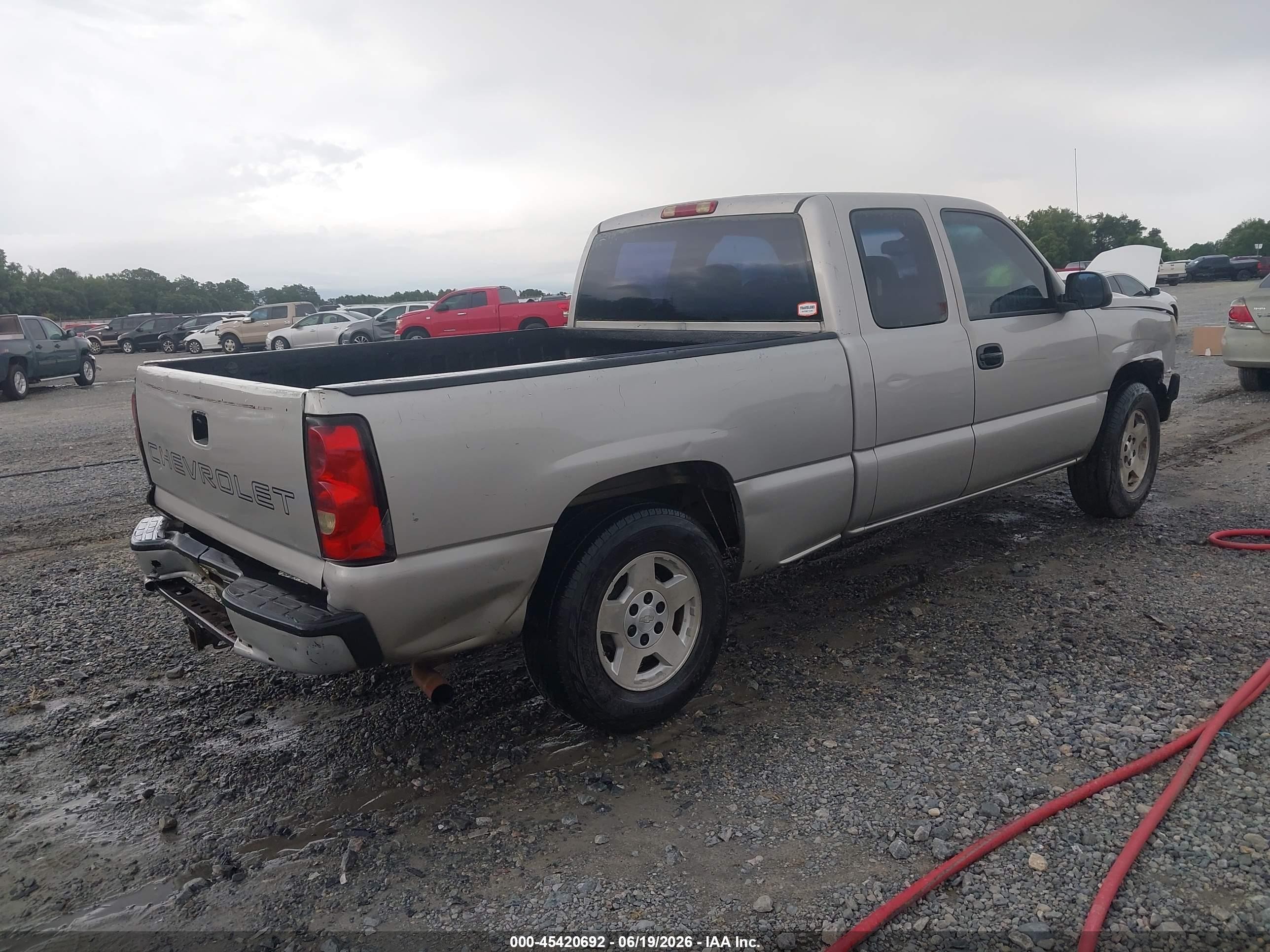 2006 Chevrolet Silverado 1500 Work Truck Tan vin: 2GCEC19VX61158876