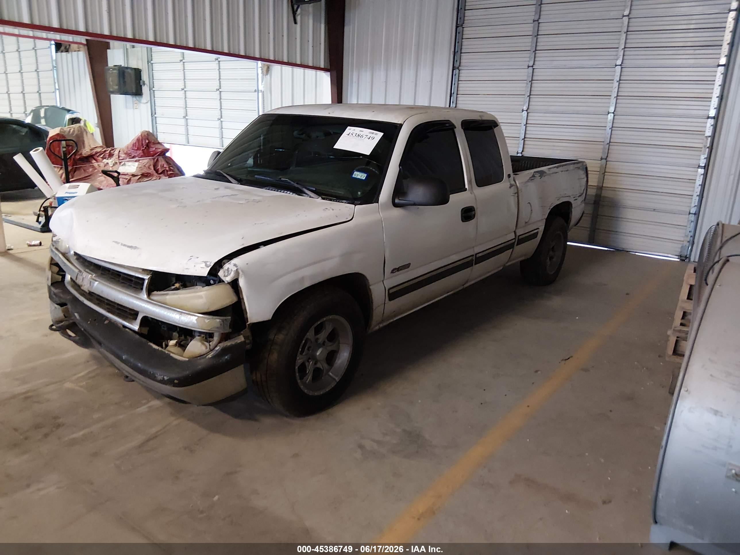 2000 Chevrolet Silverado 1500 Ls White vin: 2GCEC19VXY1150683