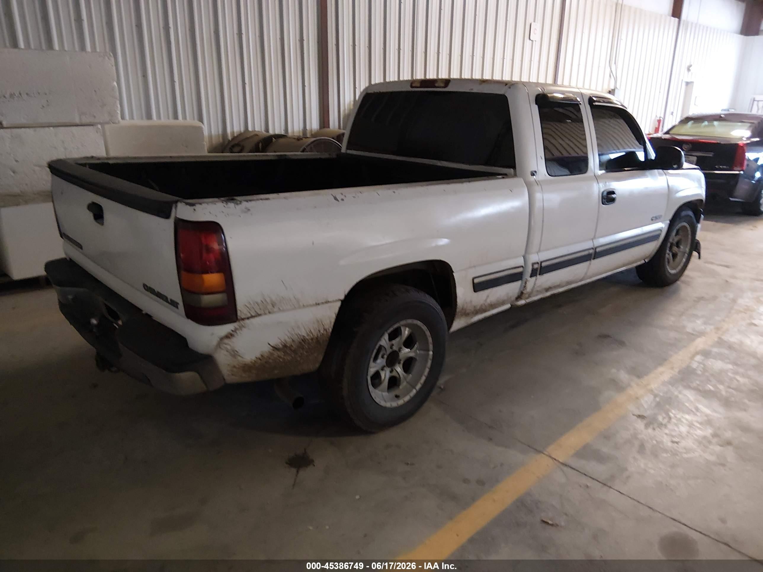 2000 Chevrolet Silverado 1500 Ls White vin: 2GCEC19VXY1150683