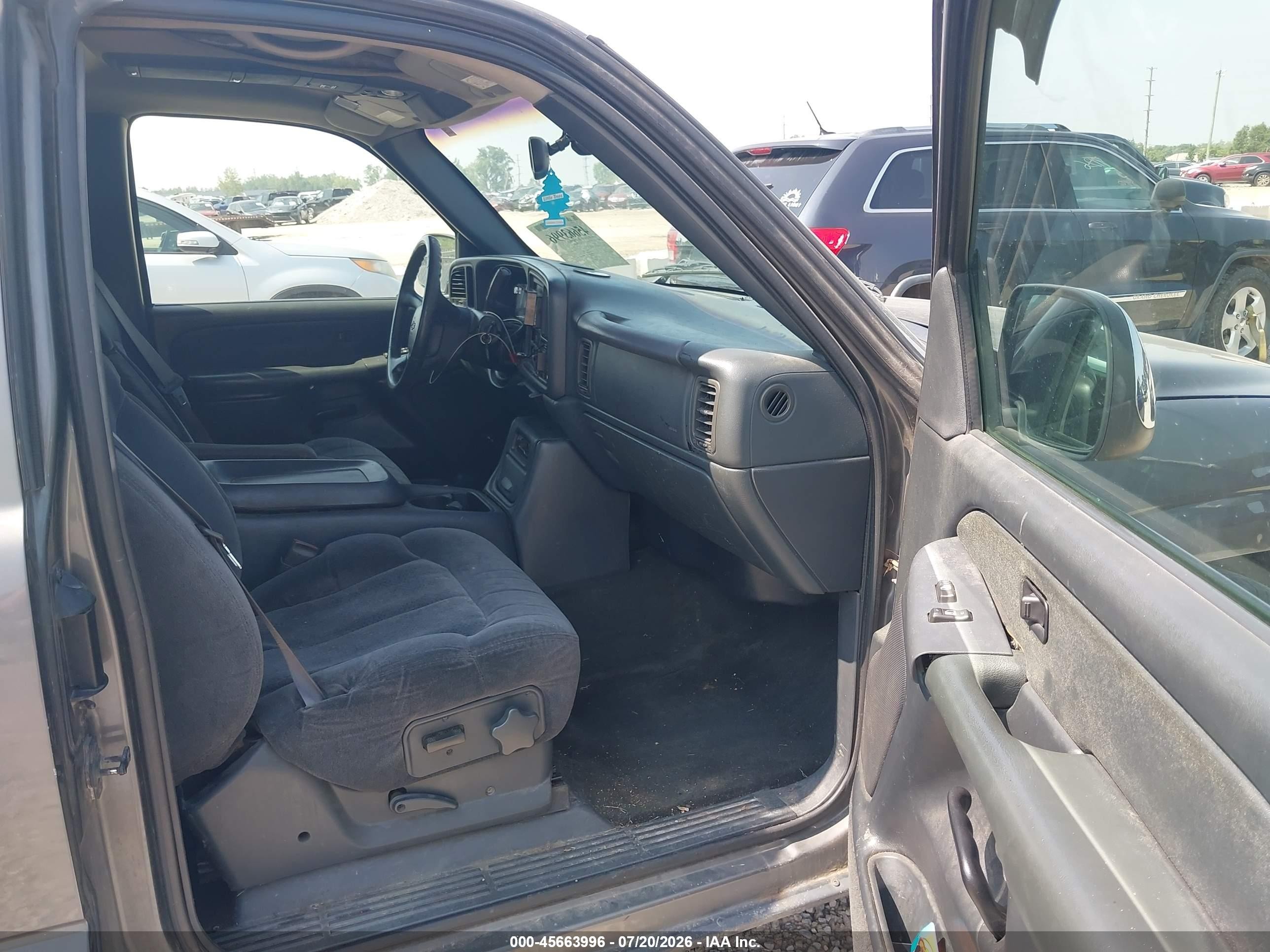 2000 Chevrolet Silverado 1500 Ls Gray vin: 2GCEC19VXY1273321