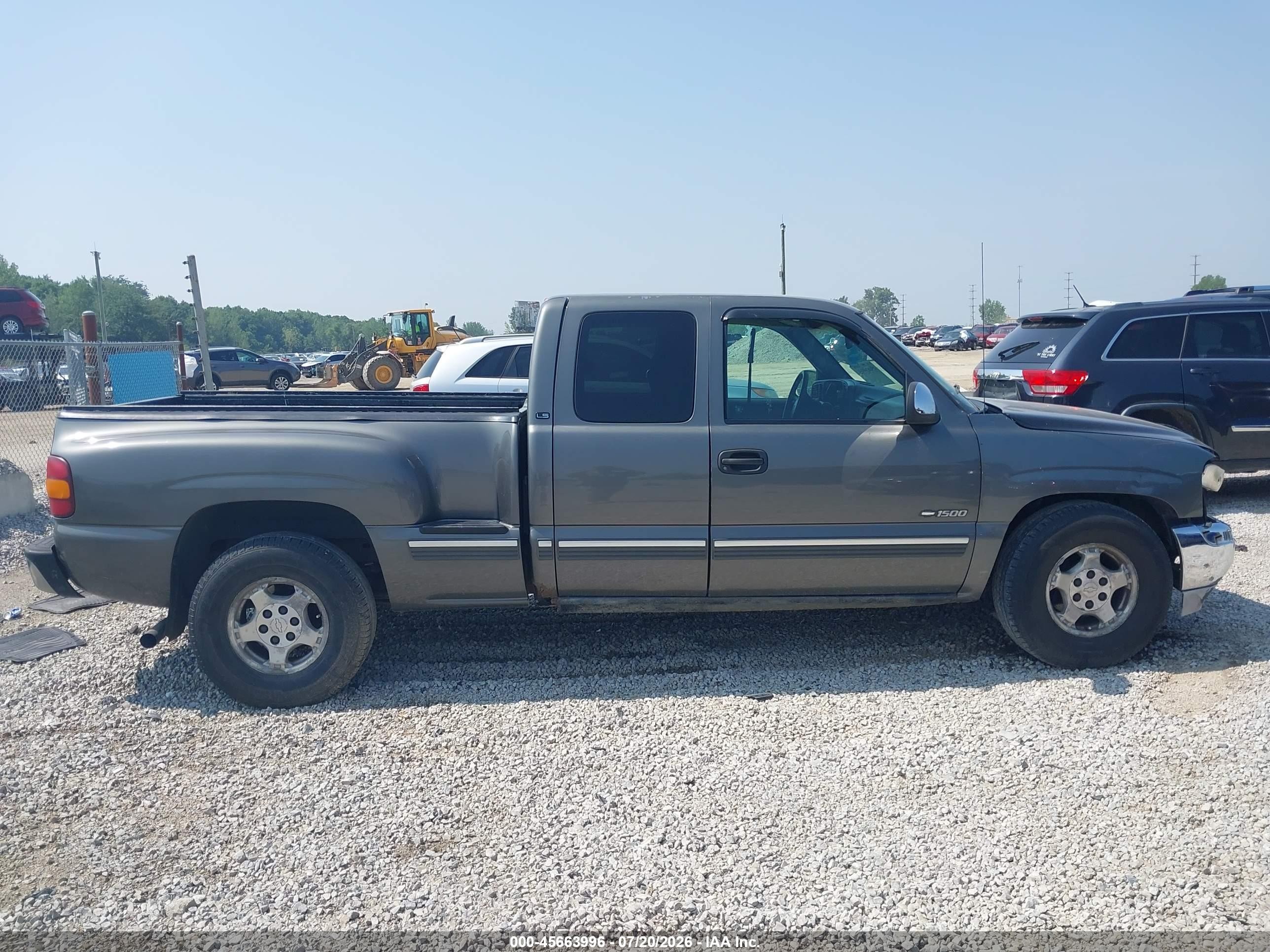 2000 Chevrolet Silverado 1500 Ls Gray vin: 2GCEC19VXY1273321