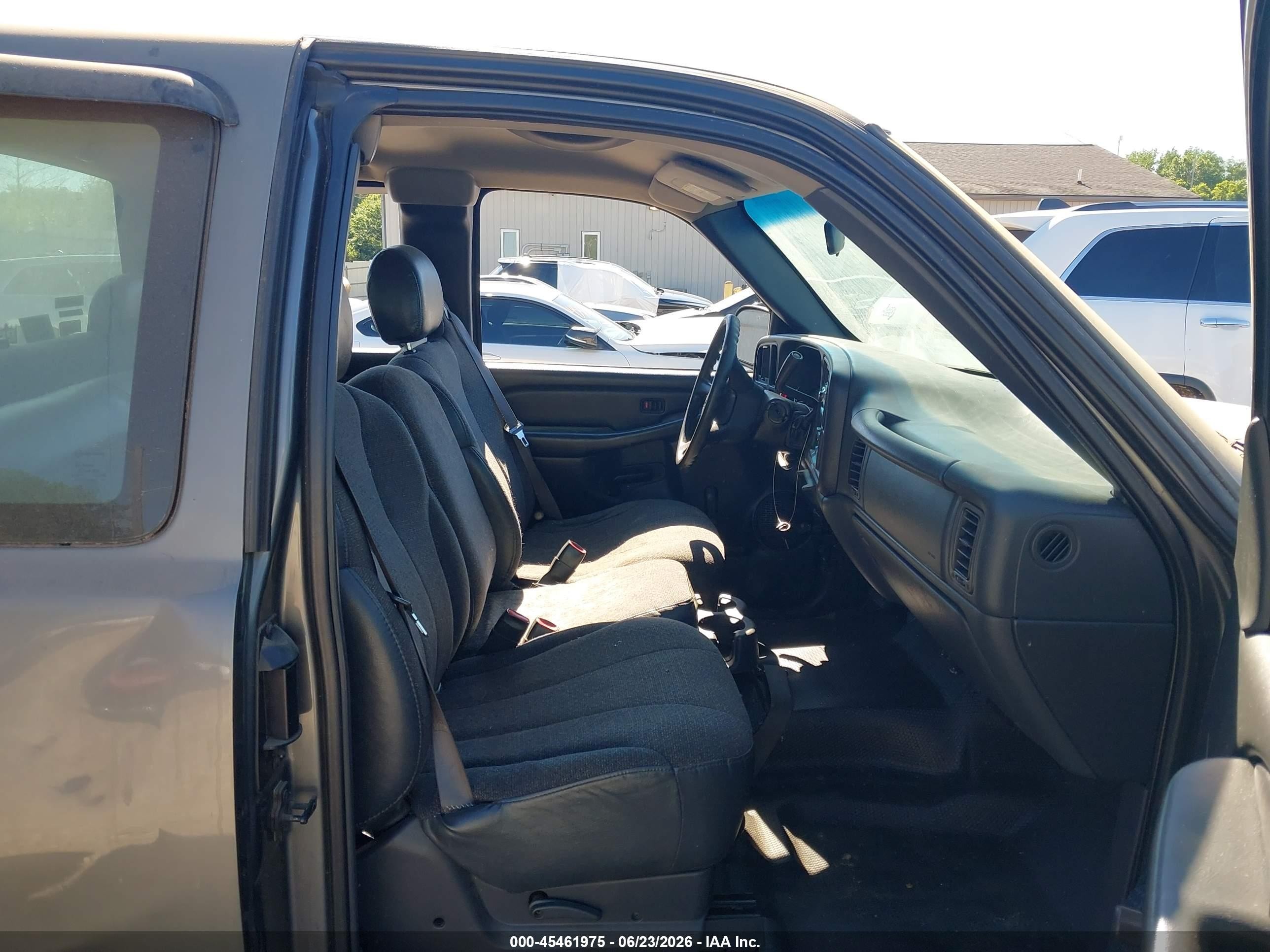 2001 Chevrolet Silverado 1500   Gray vin: 2GCEC19W011234249