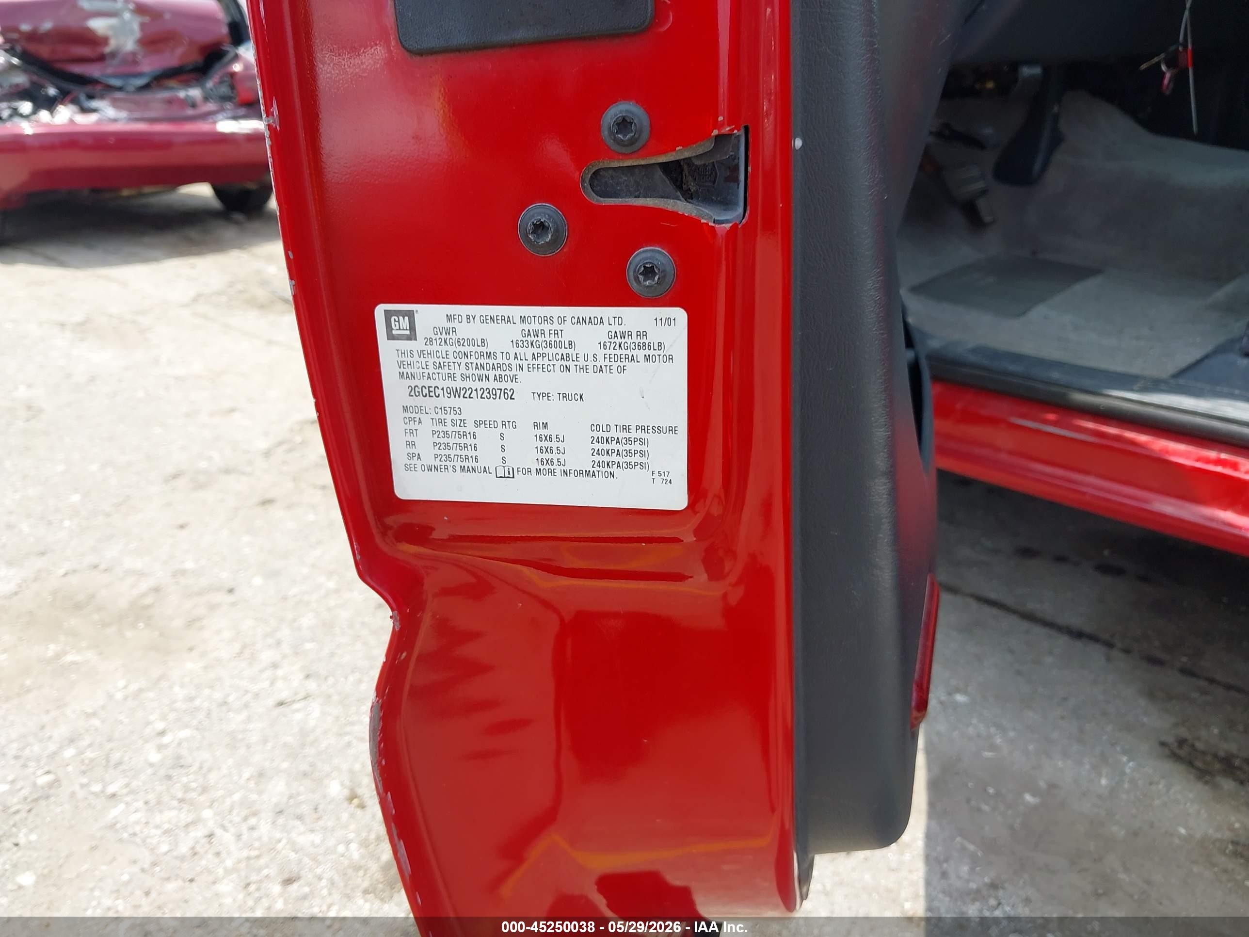2002 Chevrolet Silverado 1500   Red vin: 2GCEC19W221239762