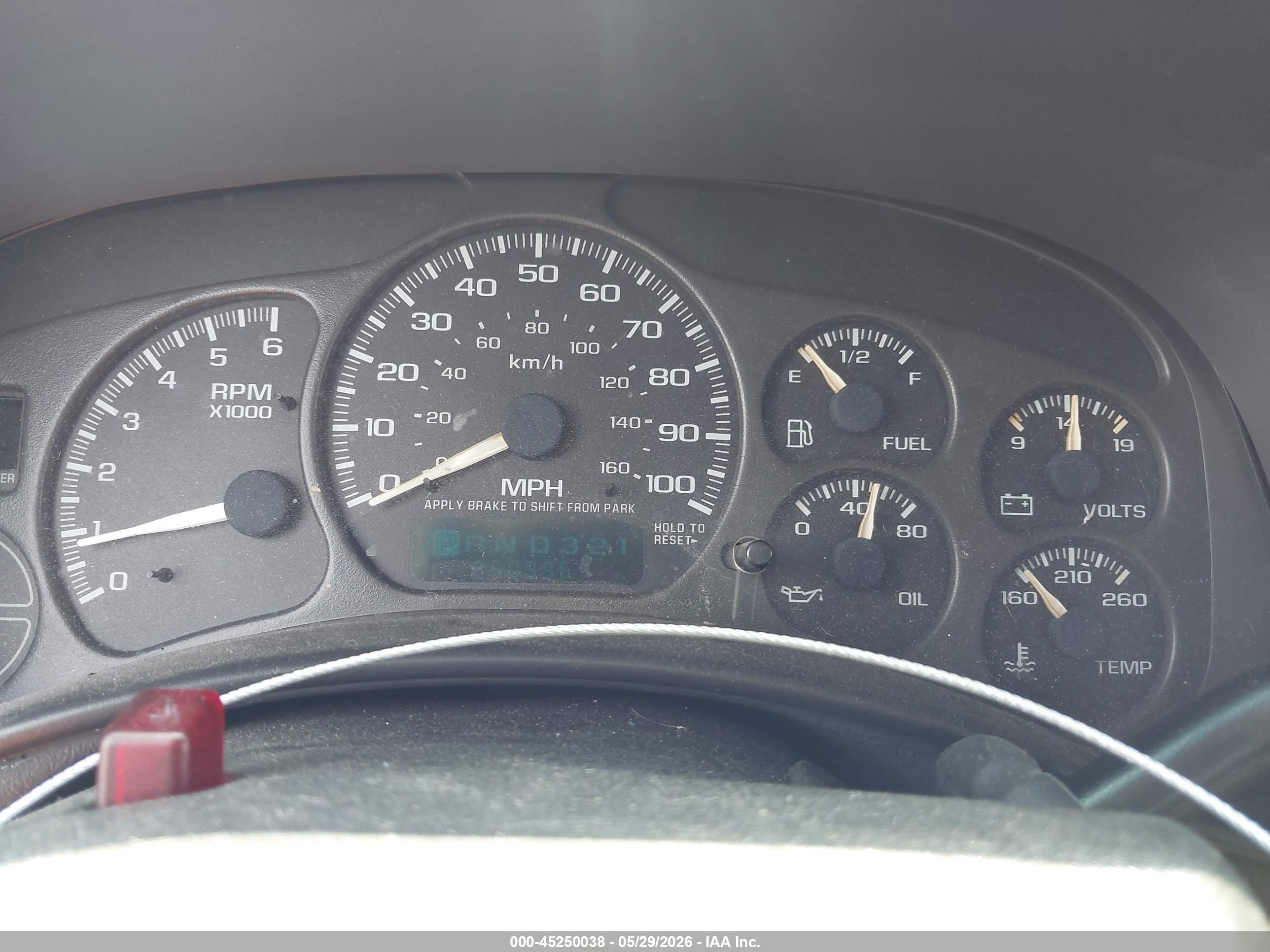 2002 Chevrolet Silverado 1500   Red vin: 2GCEC19W221239762